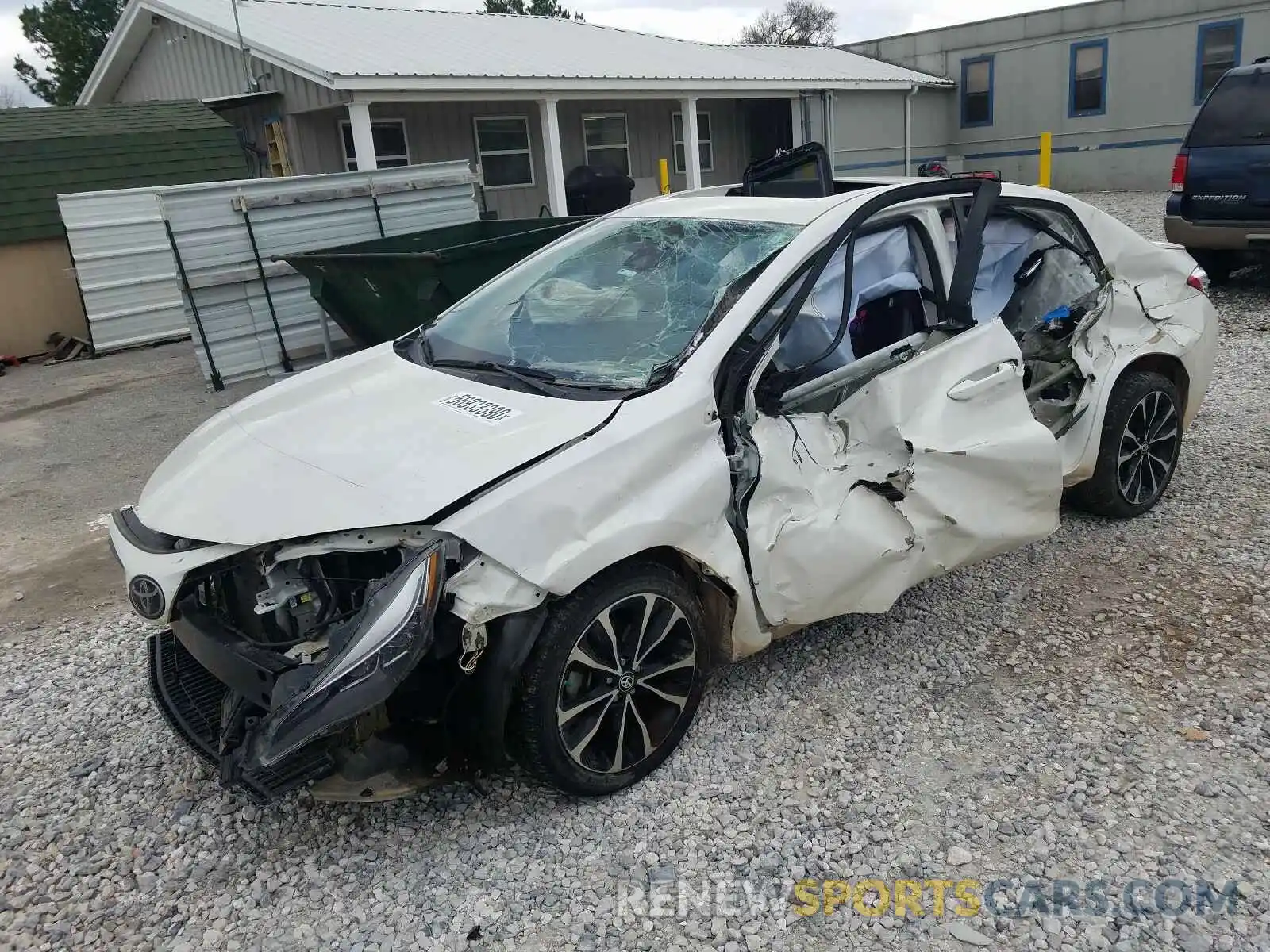 2 Photograph of a damaged car 5YFBURHE5KP886567 TOYOTA COROLLA 2019