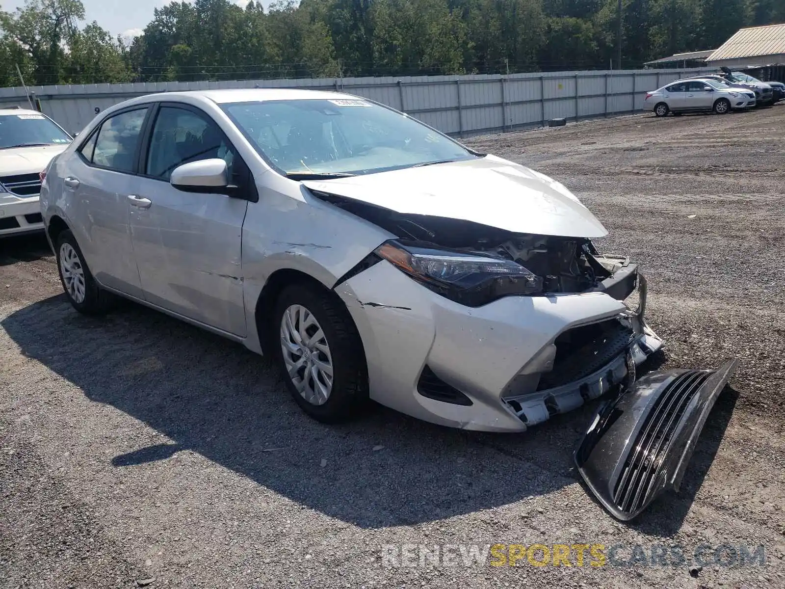 1 Photograph of a damaged car 5YFBURHE5KP887122 TOYOTA COROLLA 2019