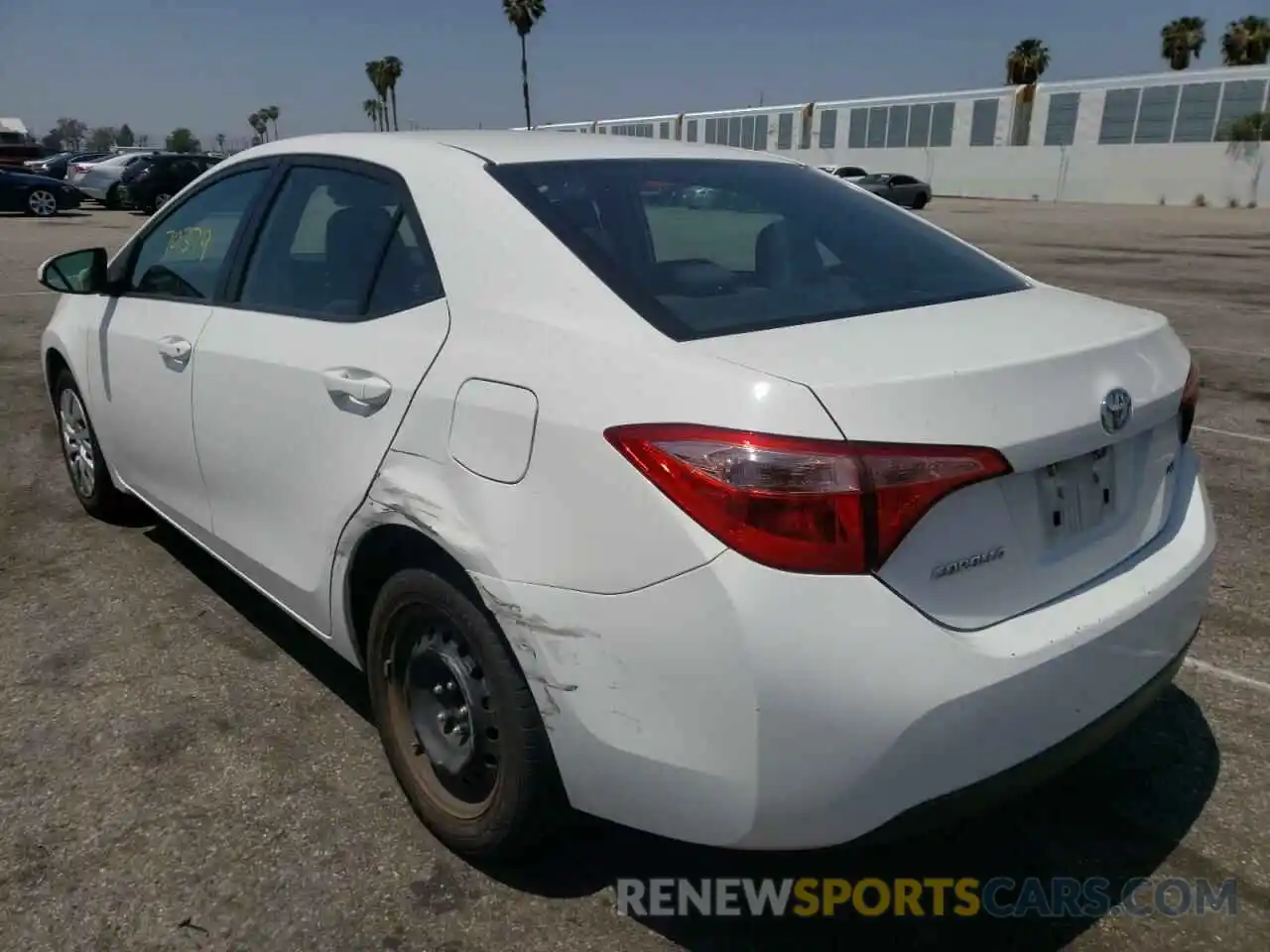 3 Photograph of a damaged car 5YFBURHE5KP887878 TOYOTA COROLLA 2019