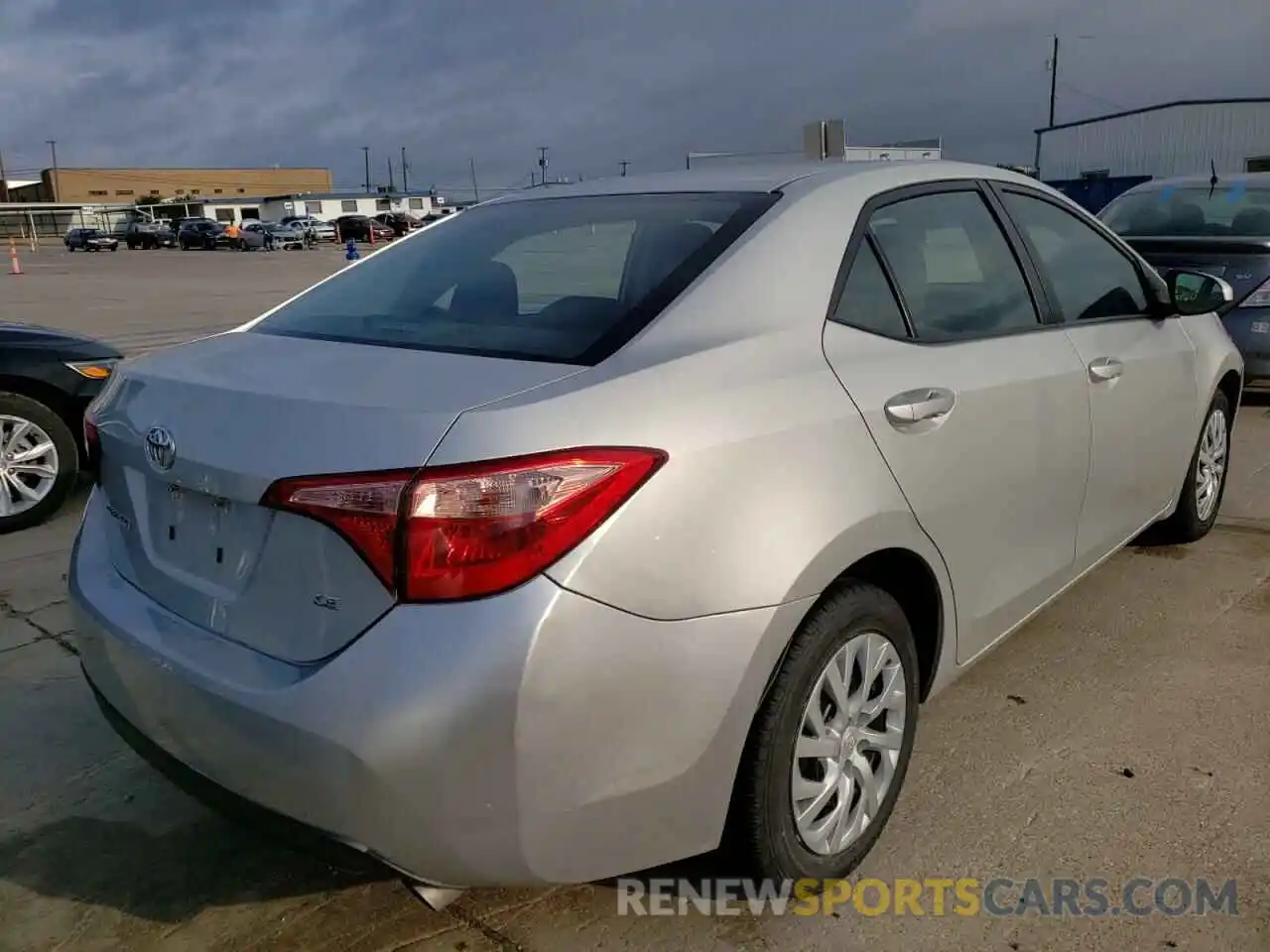 4 Photograph of a damaged car 5YFBURHE5KP887962 TOYOTA COROLLA 2019