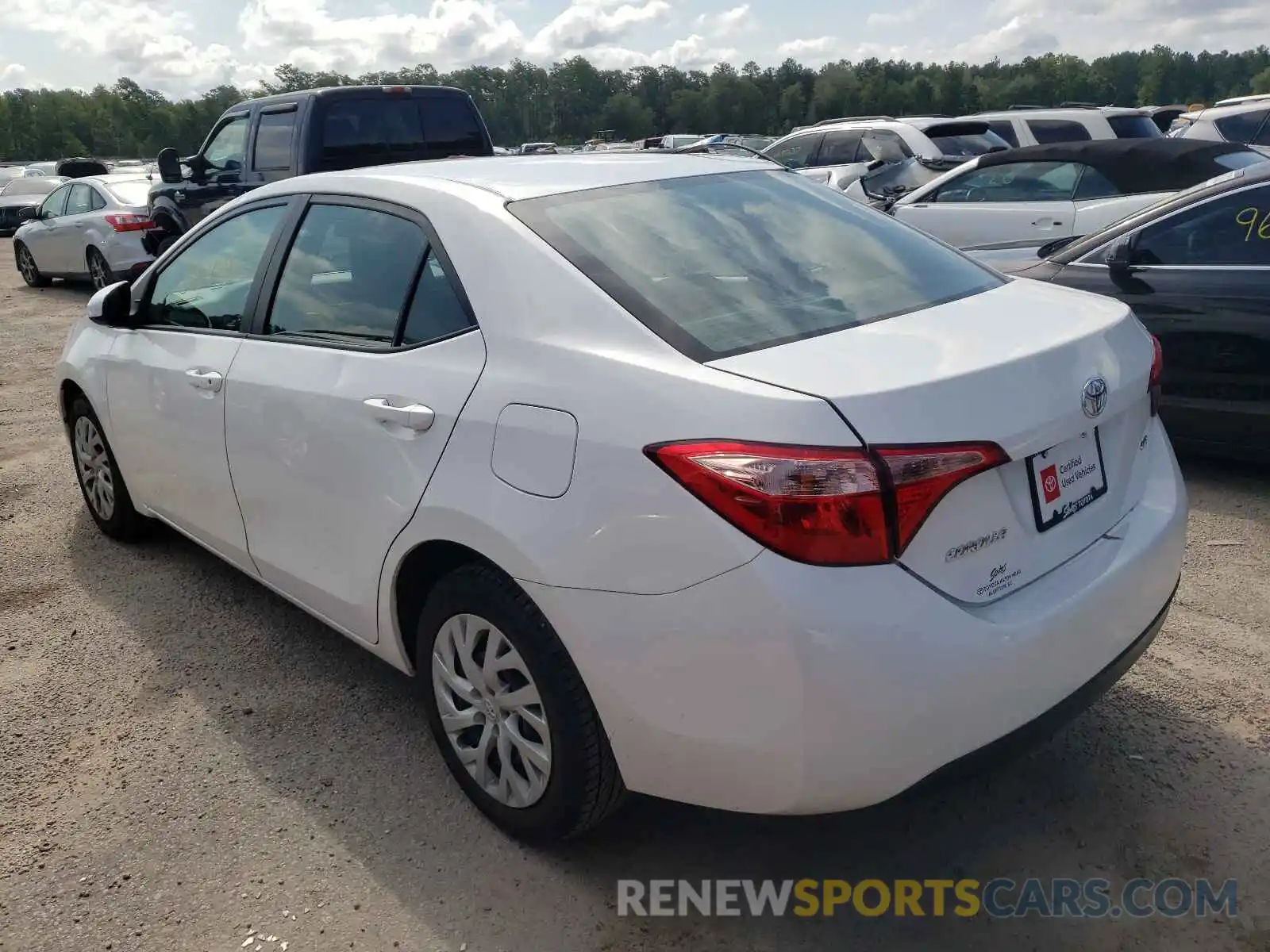 3 Photograph of a damaged car 5YFBURHE5KP888299 TOYOTA COROLLA 2019