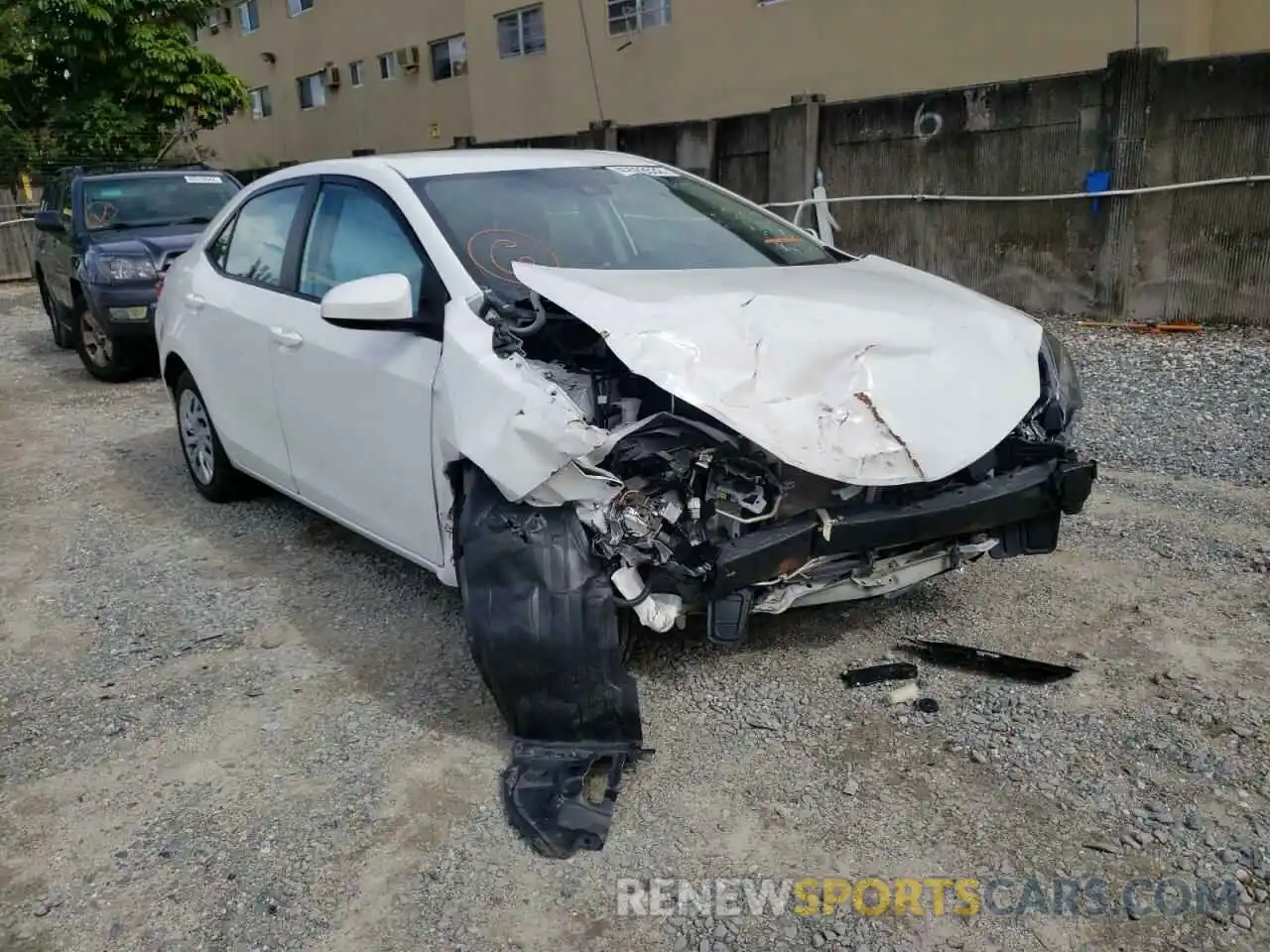 1 Photograph of a damaged car 5YFBURHE5KP888738 TOYOTA COROLLA 2019