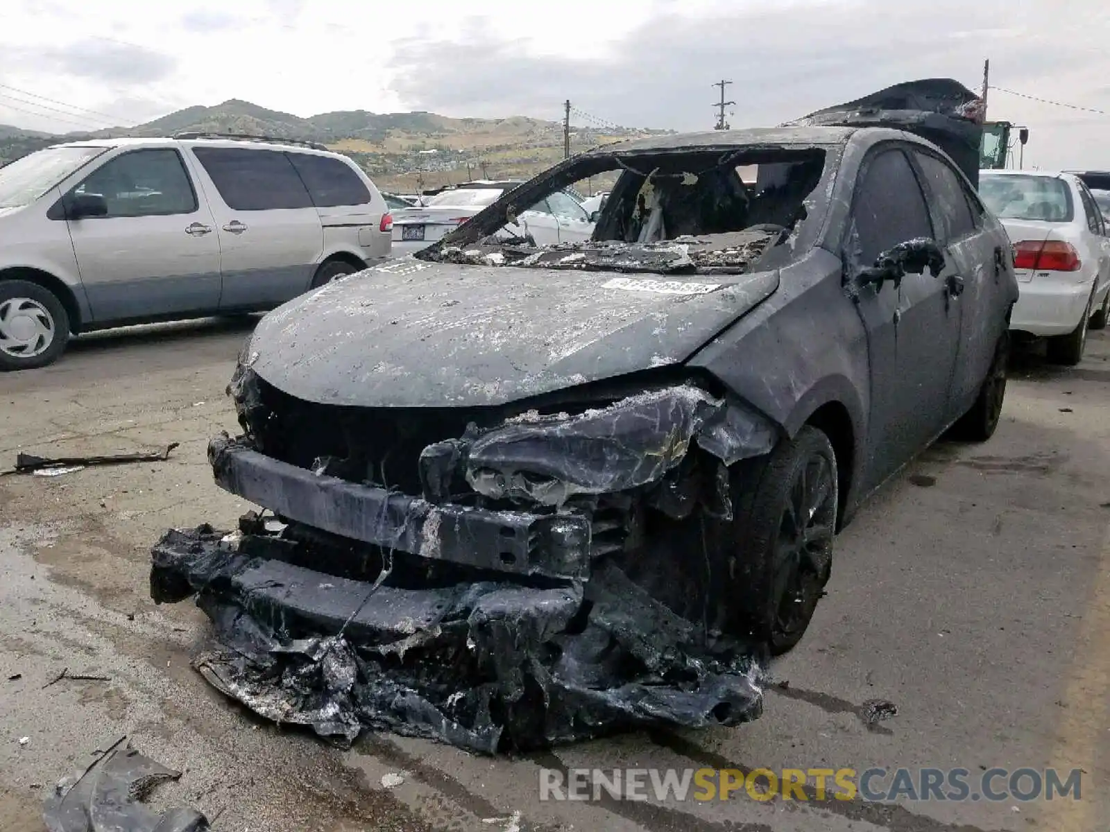 2 Photograph of a damaged car 5YFBURHE5KP888819 TOYOTA COROLLA 2019