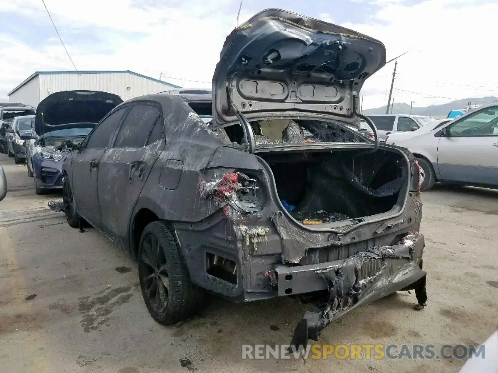 3 Photograph of a damaged car 5YFBURHE5KP888819 TOYOTA COROLLA 2019