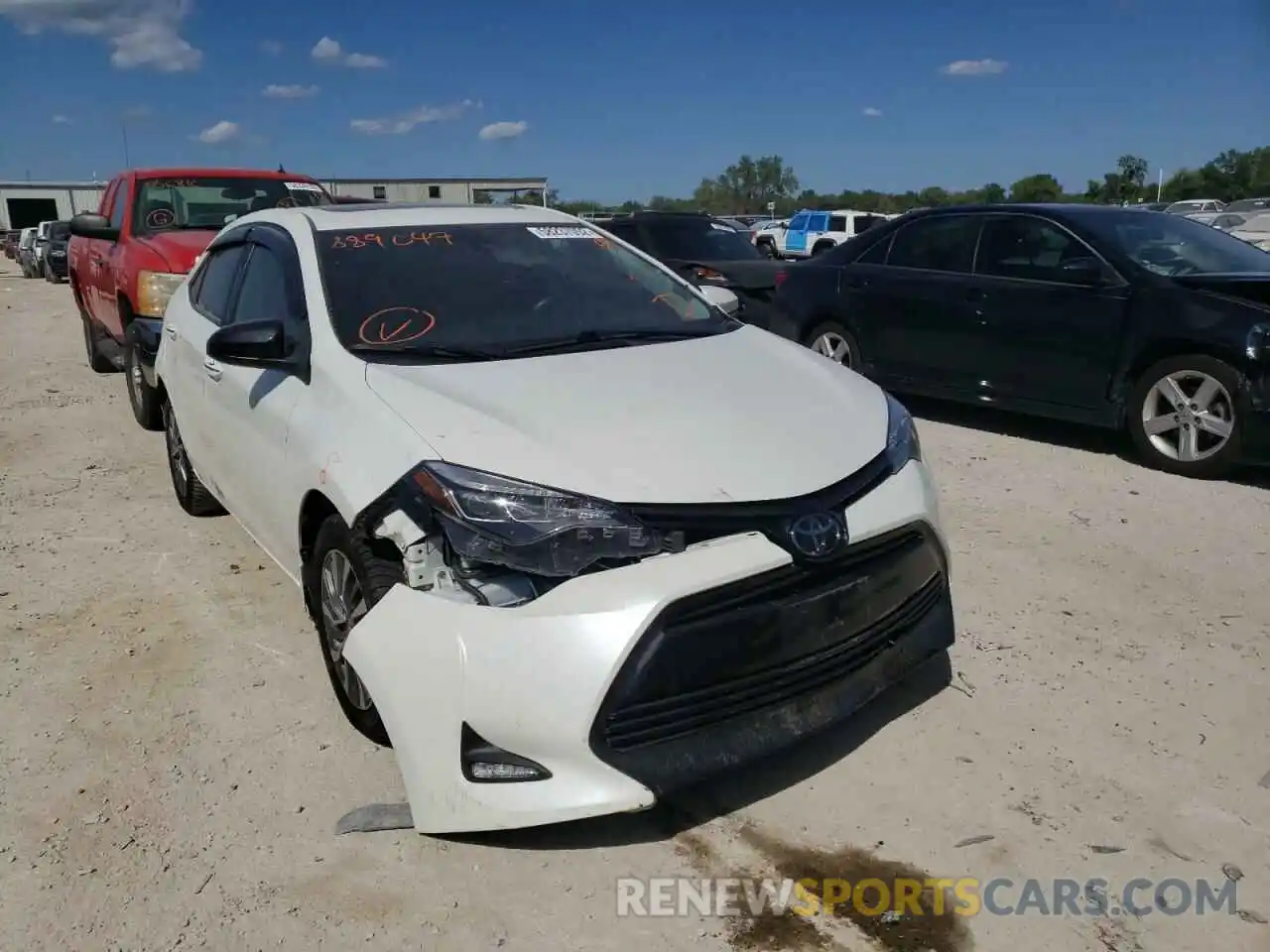 1 Photograph of a damaged car 5YFBURHE5KP889047 TOYOTA COROLLA 2019