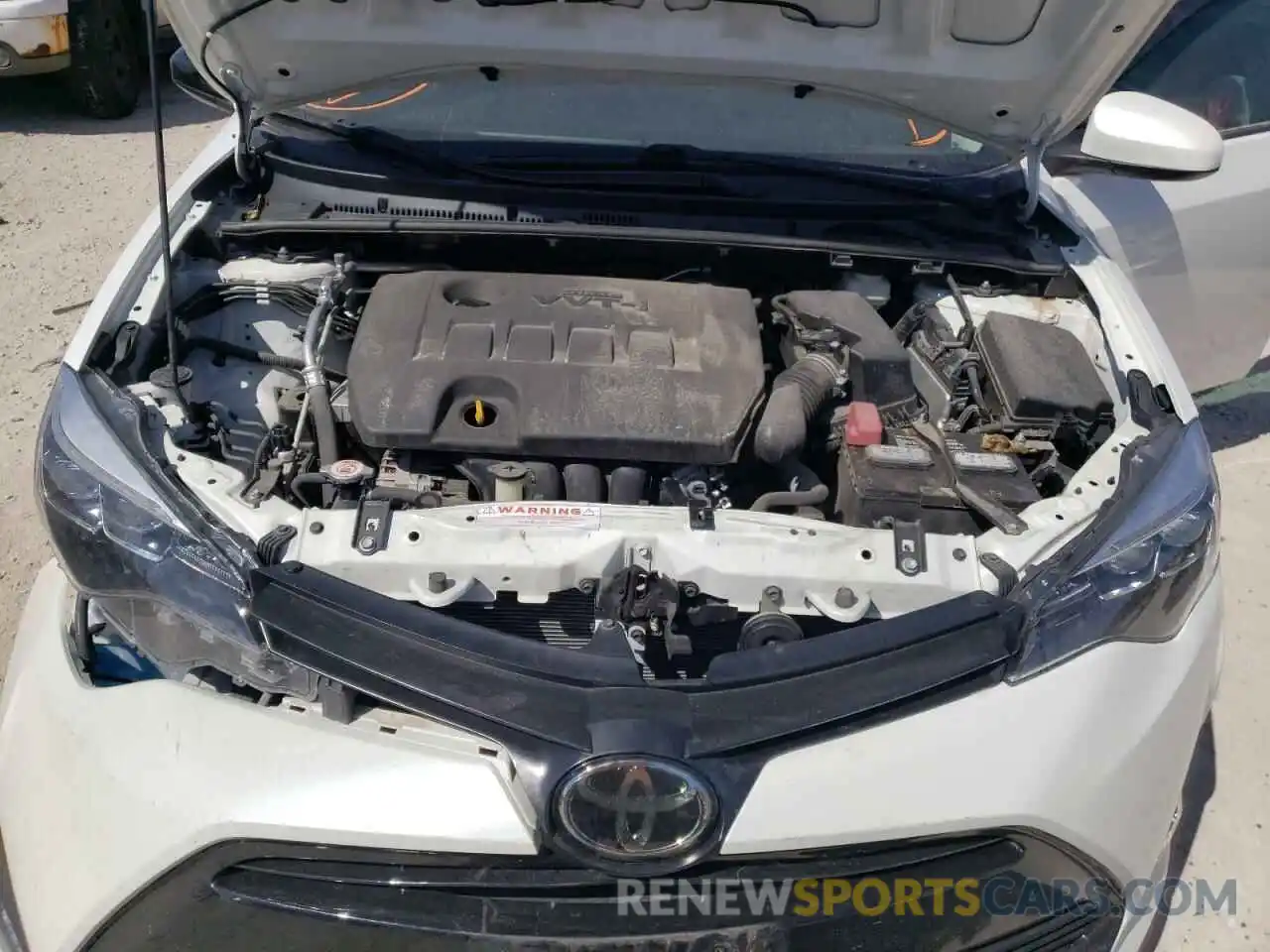 7 Photograph of a damaged car 5YFBURHE5KP889047 TOYOTA COROLLA 2019