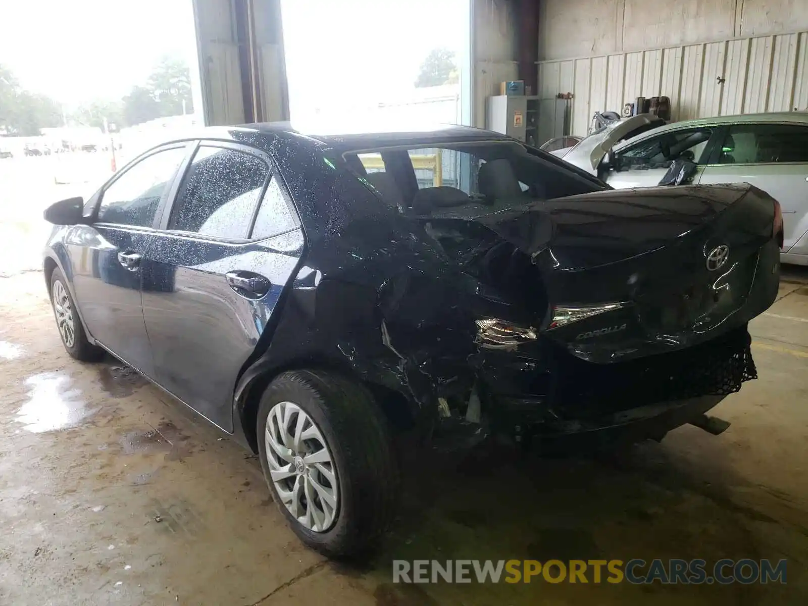 3 Photograph of a damaged car 5YFBURHE5KP889260 TOYOTA COROLLA 2019