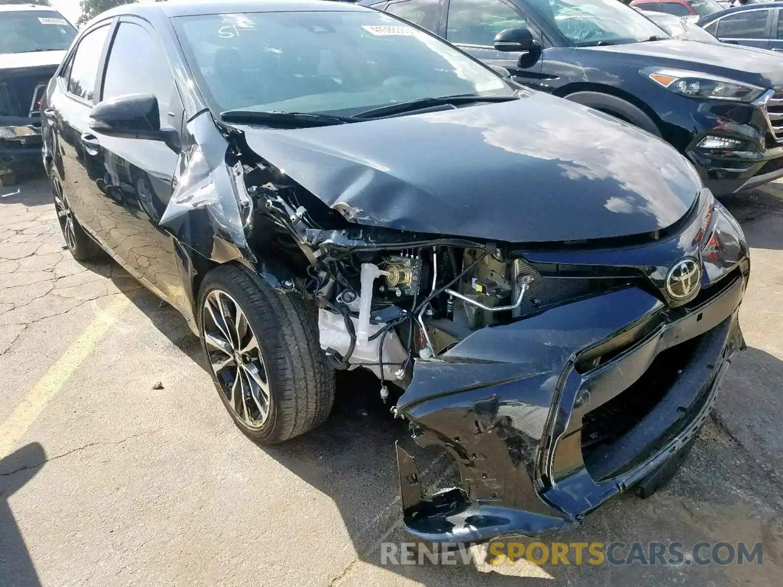 9 Photograph of a damaged car 5YFBURHE5KP889436 TOYOTA COROLLA 2019