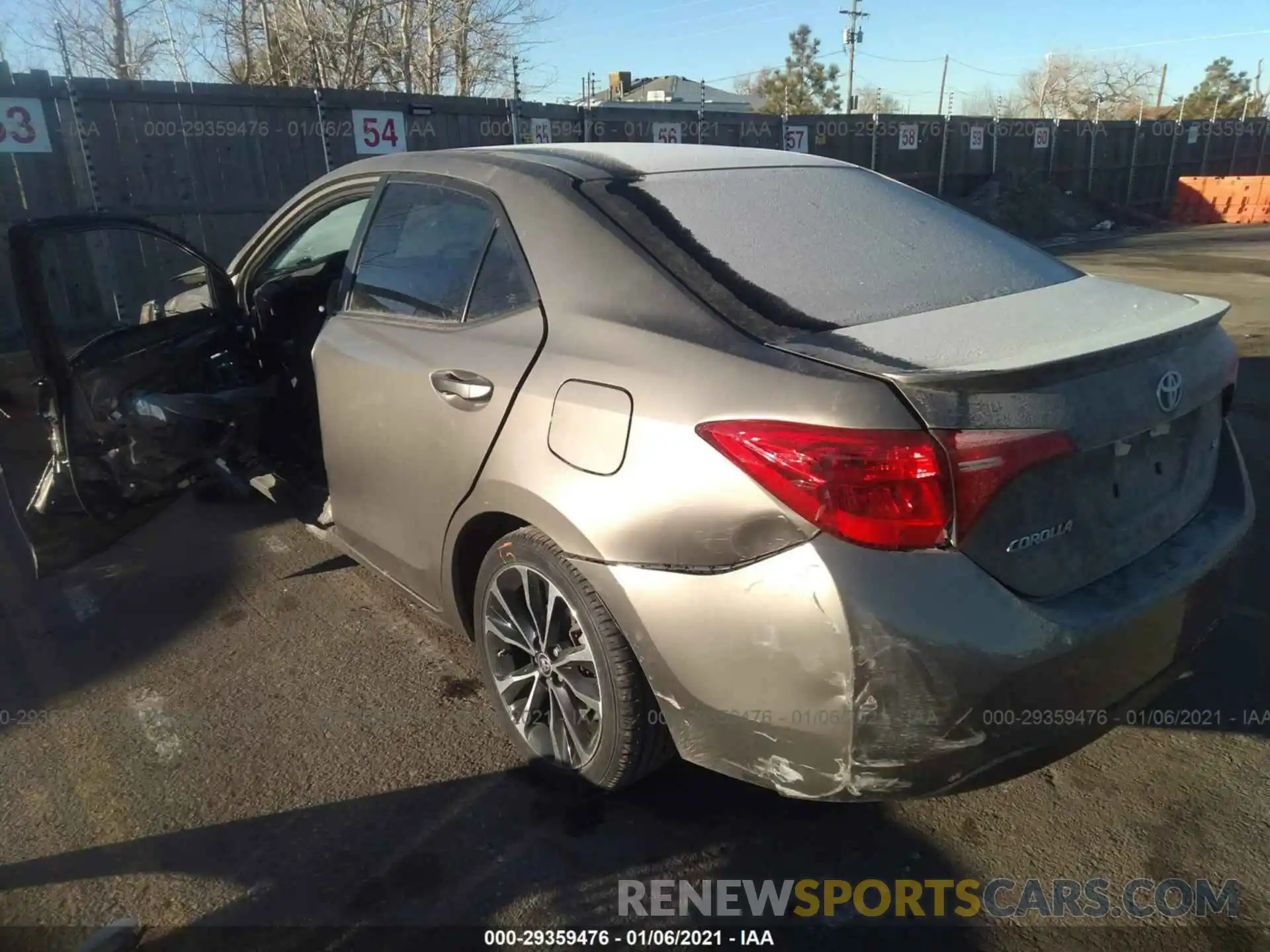 3 Photograph of a damaged car 5YFBURHE5KP890294 TOYOTA COROLLA 2019