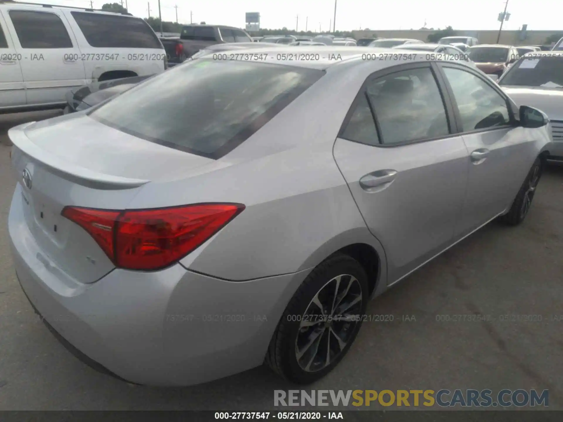 4 Photograph of a damaged car 5YFBURHE5KP890599 TOYOTA COROLLA 2019