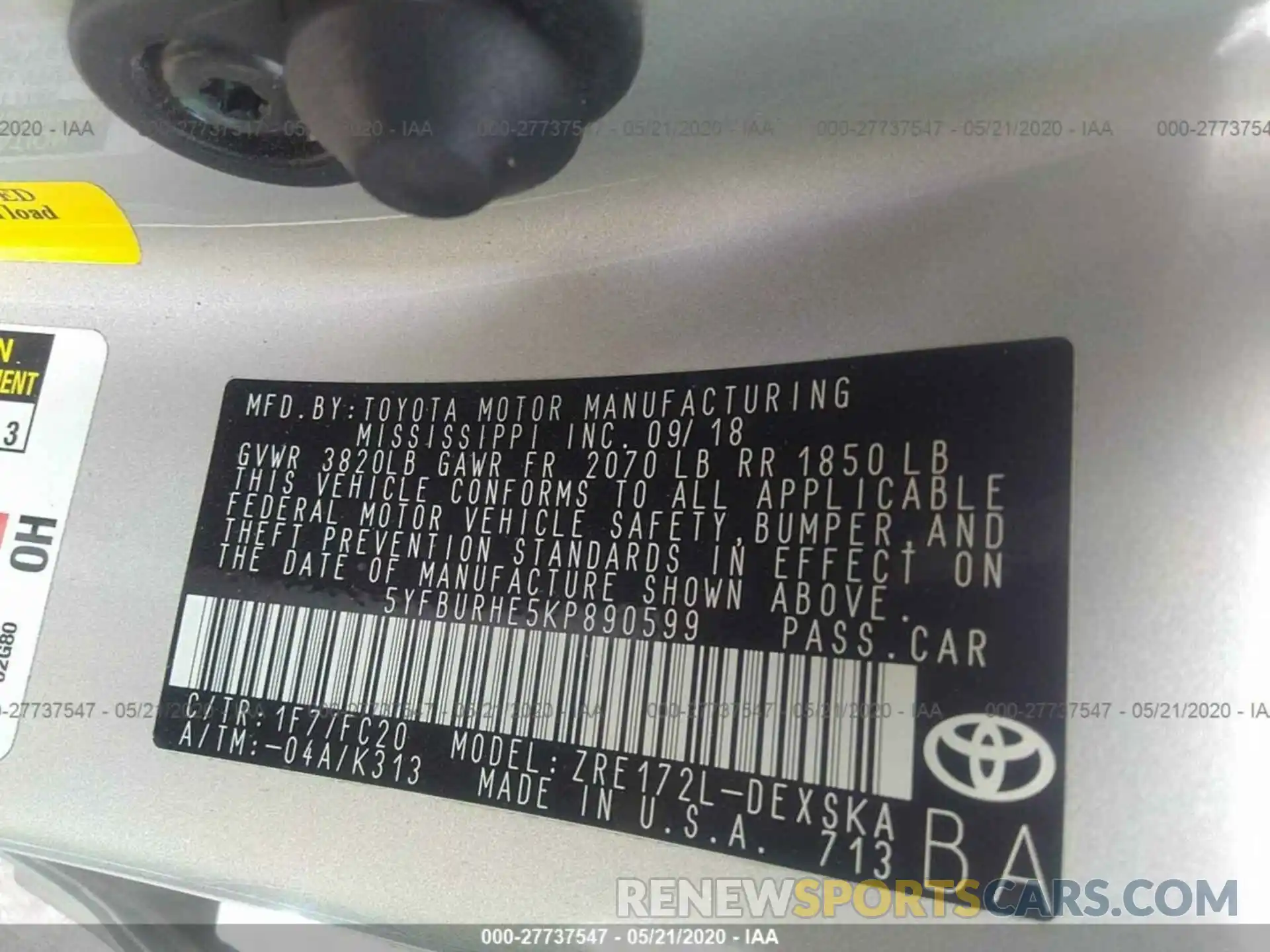 9 Photograph of a damaged car 5YFBURHE5KP890599 TOYOTA COROLLA 2019