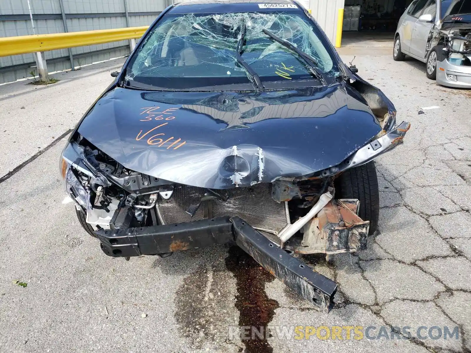 9 Photograph of a damaged car 5YFBURHE5KP891090 TOYOTA COROLLA 2019