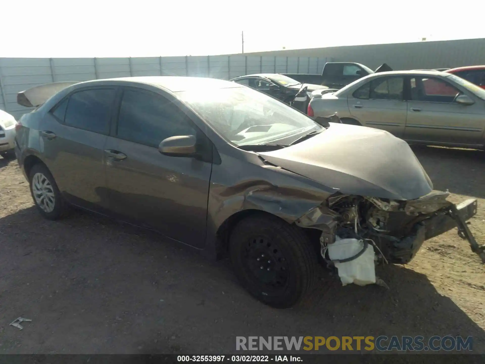 1 Photograph of a damaged car 5YFBURHE5KP891140 TOYOTA COROLLA 2019