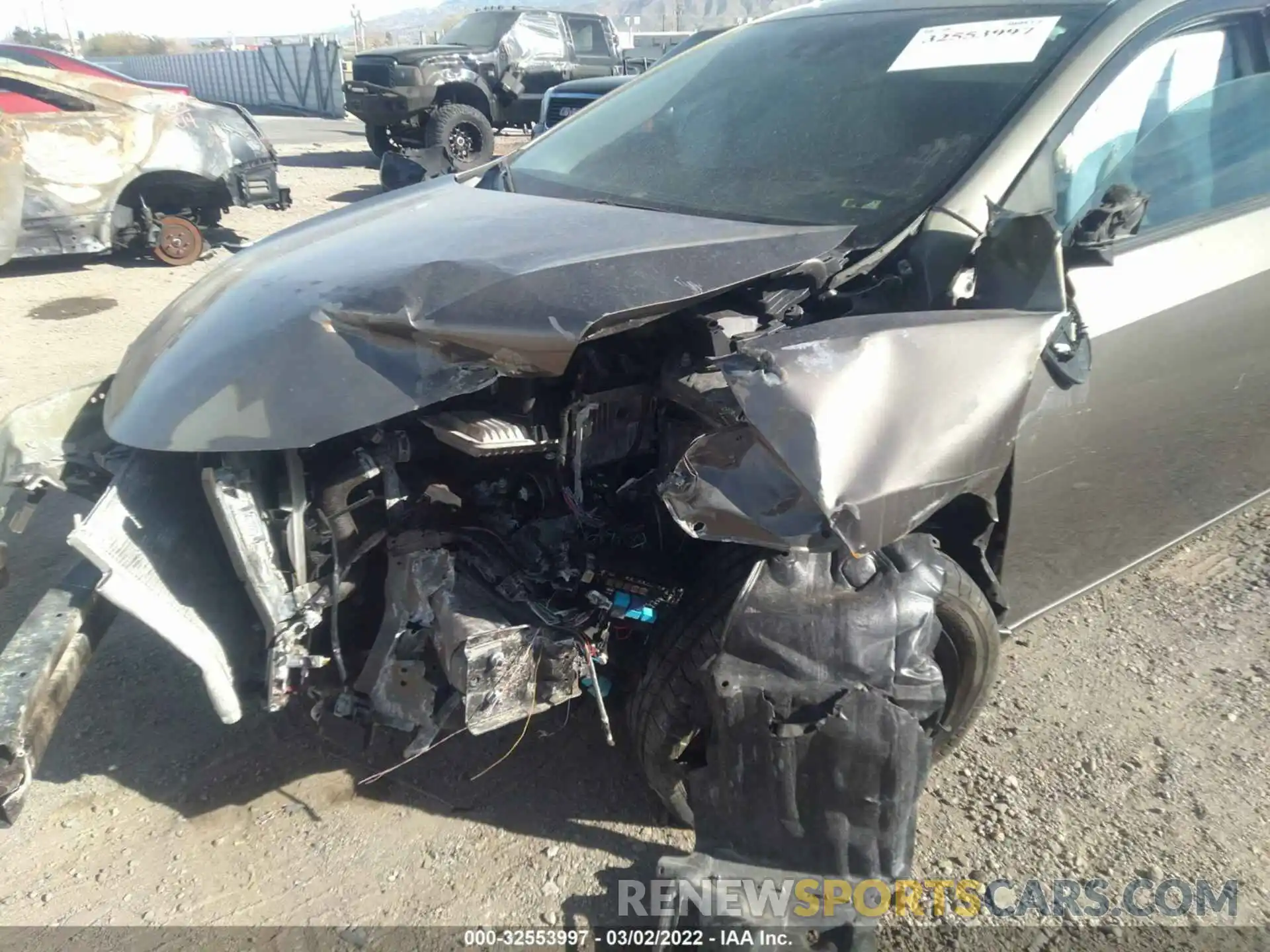 6 Photograph of a damaged car 5YFBURHE5KP891140 TOYOTA COROLLA 2019