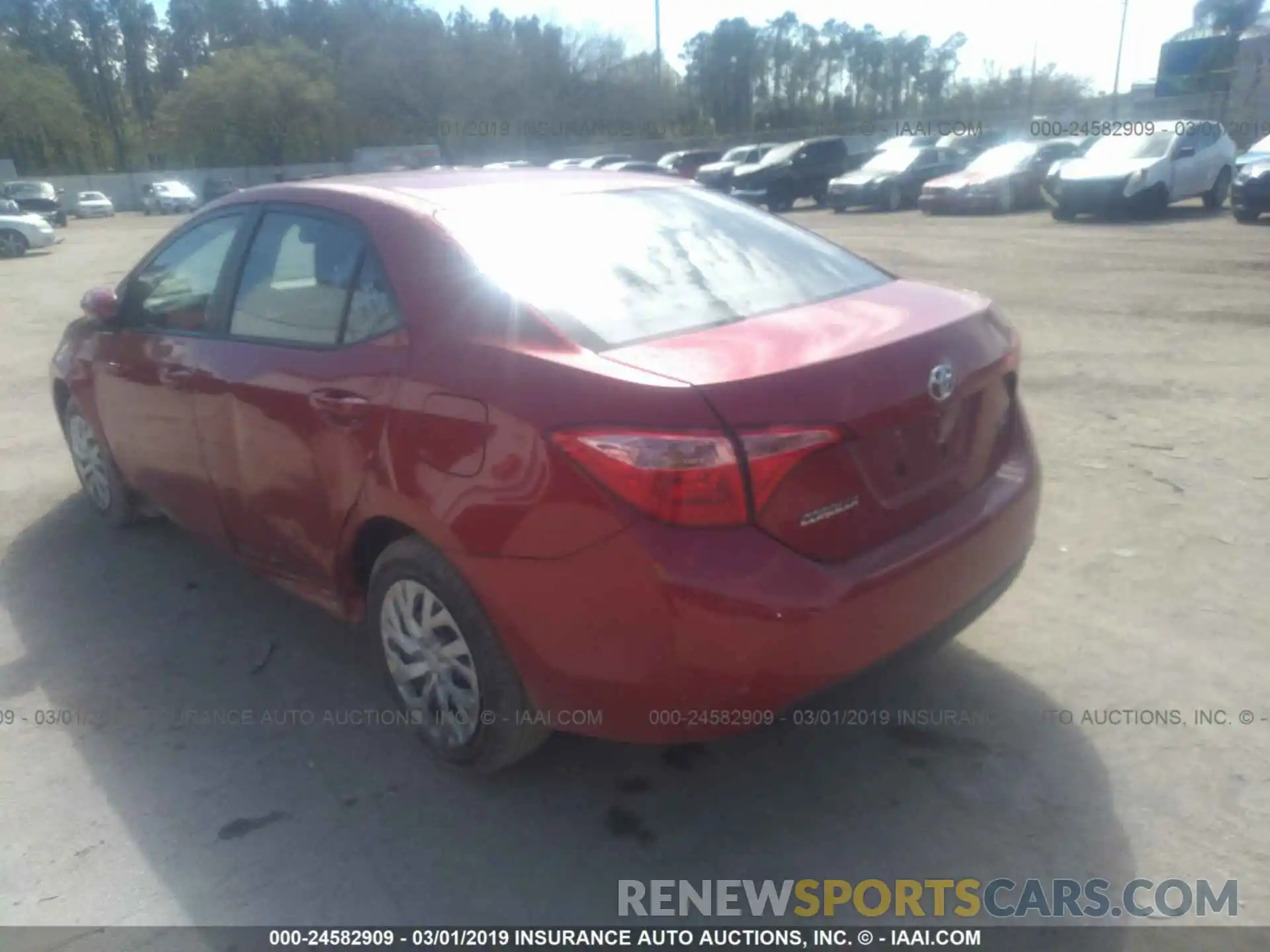 3 Photograph of a damaged car 5YFBURHE5KP891557 TOYOTA COROLLA 2019