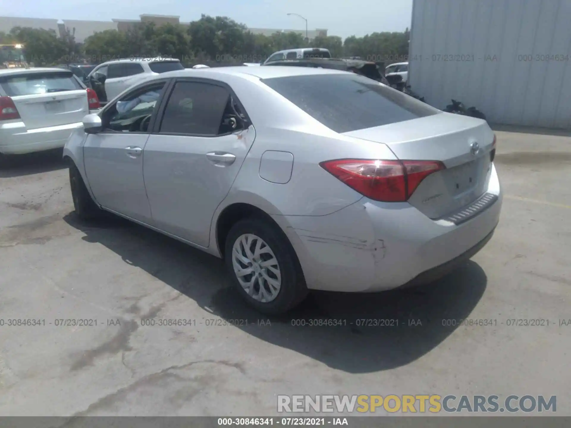 3 Photograph of a damaged car 5YFBURHE5KP891638 TOYOTA COROLLA 2019