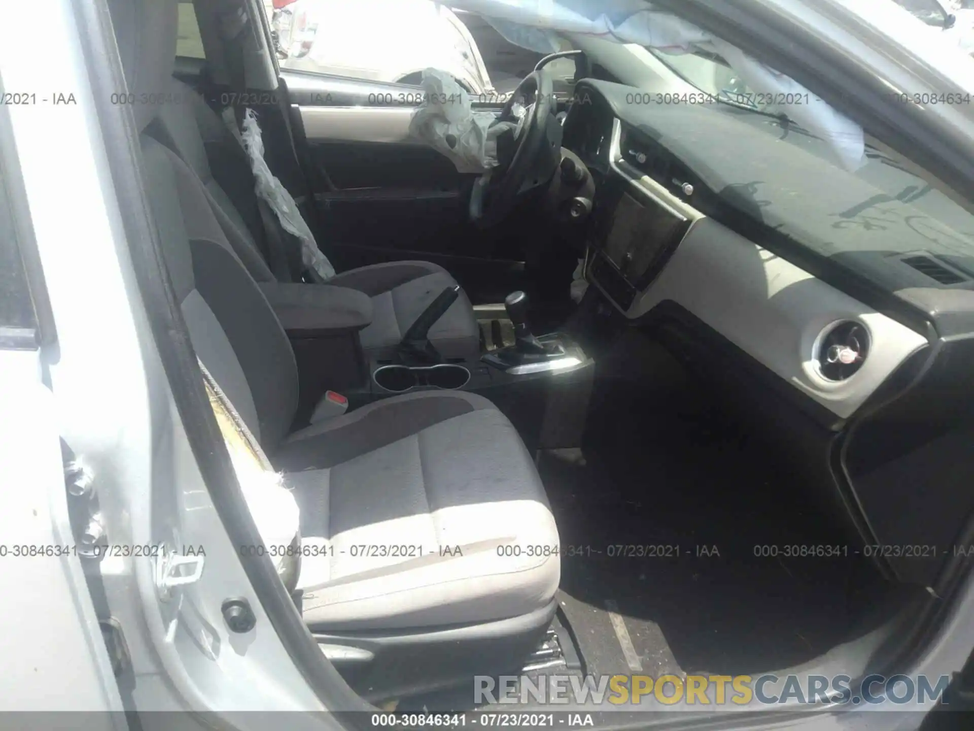 5 Photograph of a damaged car 5YFBURHE5KP891638 TOYOTA COROLLA 2019