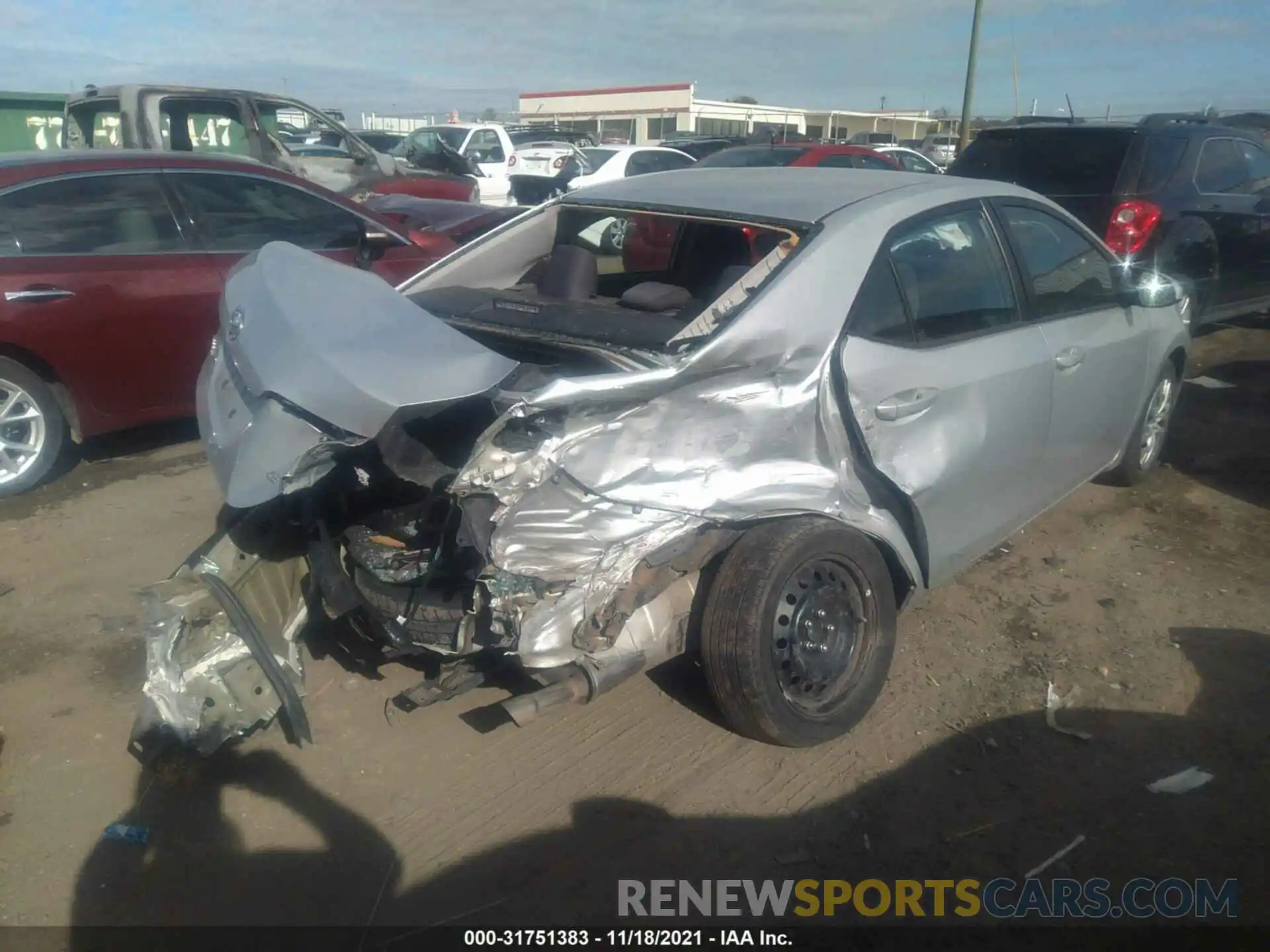 6 Photograph of a damaged car 5YFBURHE5KP892000 TOYOTA COROLLA 2019