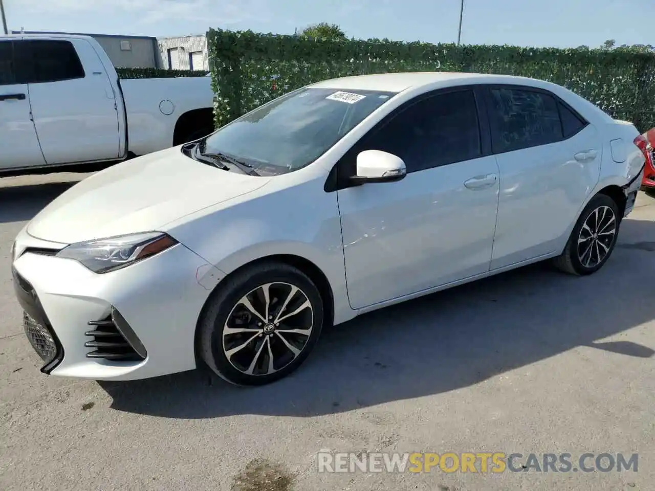 1 Photograph of a damaged car 5YFBURHE5KP892773 TOYOTA COROLLA 2019