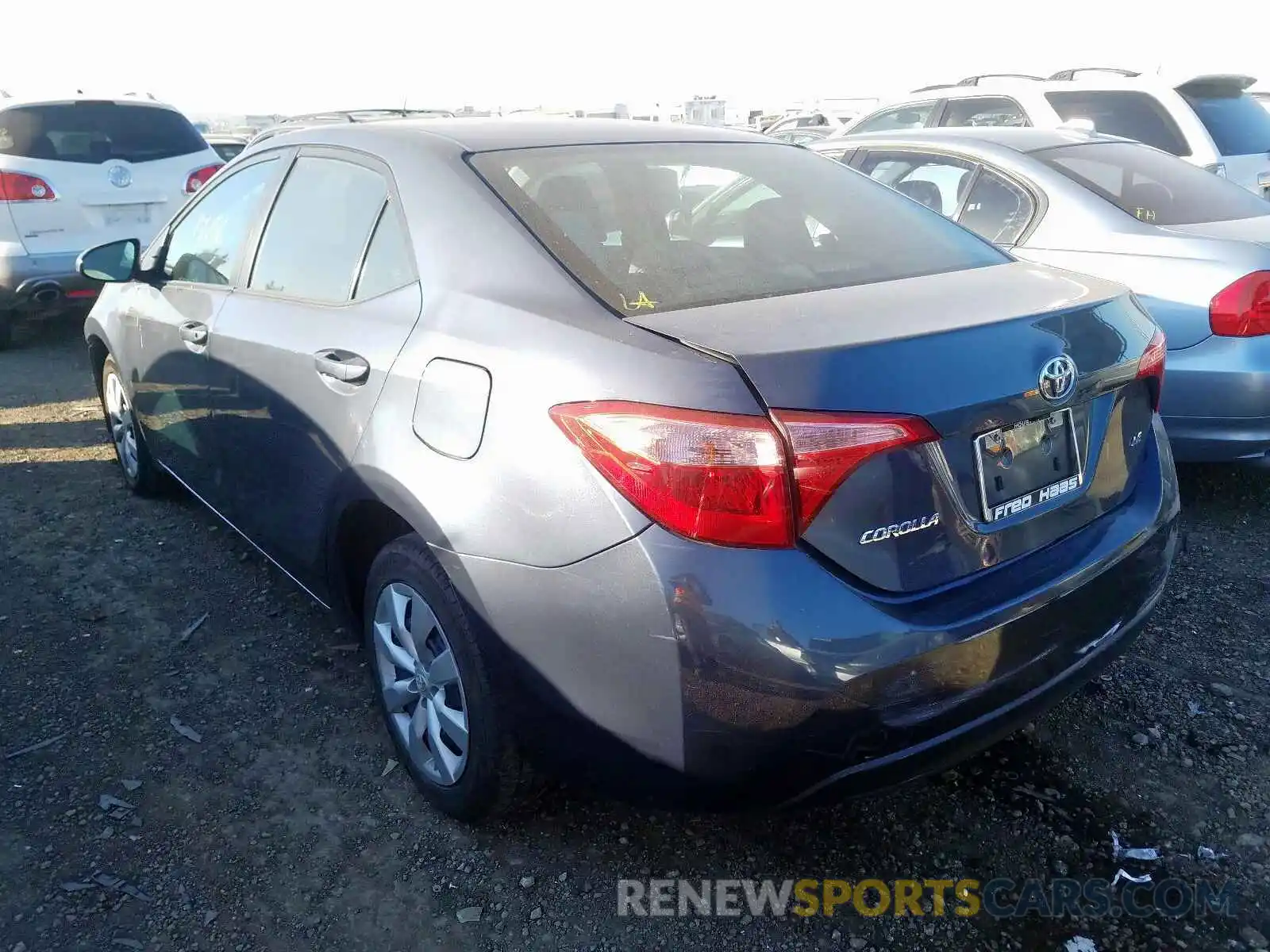 3 Photograph of a damaged car 5YFBURHE5KP893034 TOYOTA COROLLA 2019