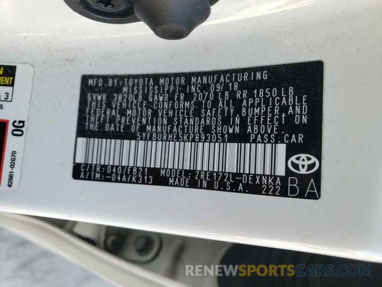 10 Photograph of a damaged car 5YFBURHE5KP893051 TOYOTA COROLLA 2019