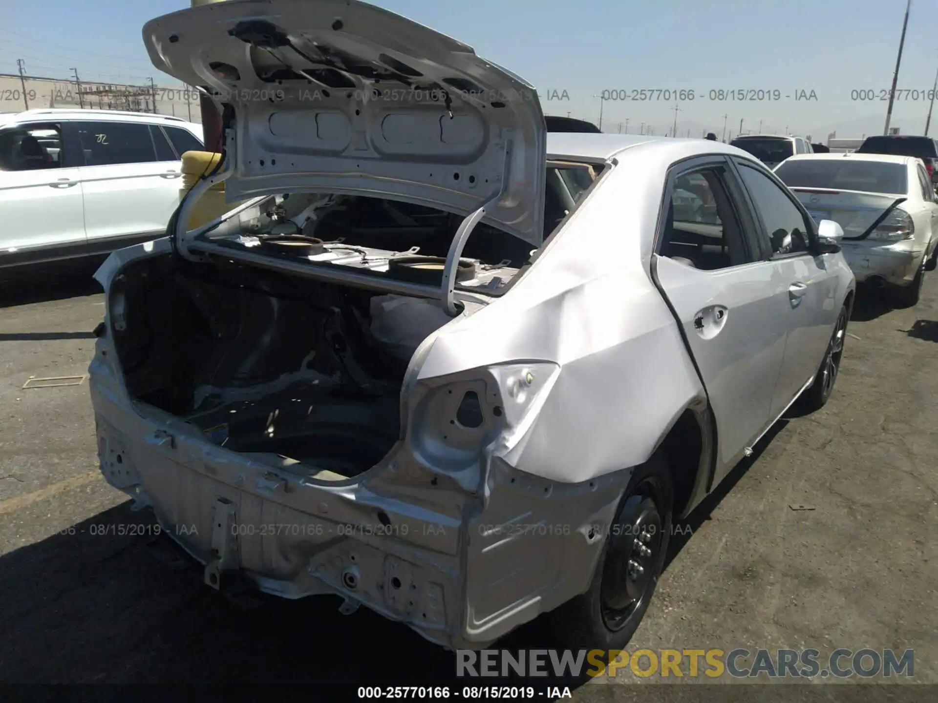 4 Photograph of a damaged car 5YFBURHE5KP893082 TOYOTA COROLLA 2019