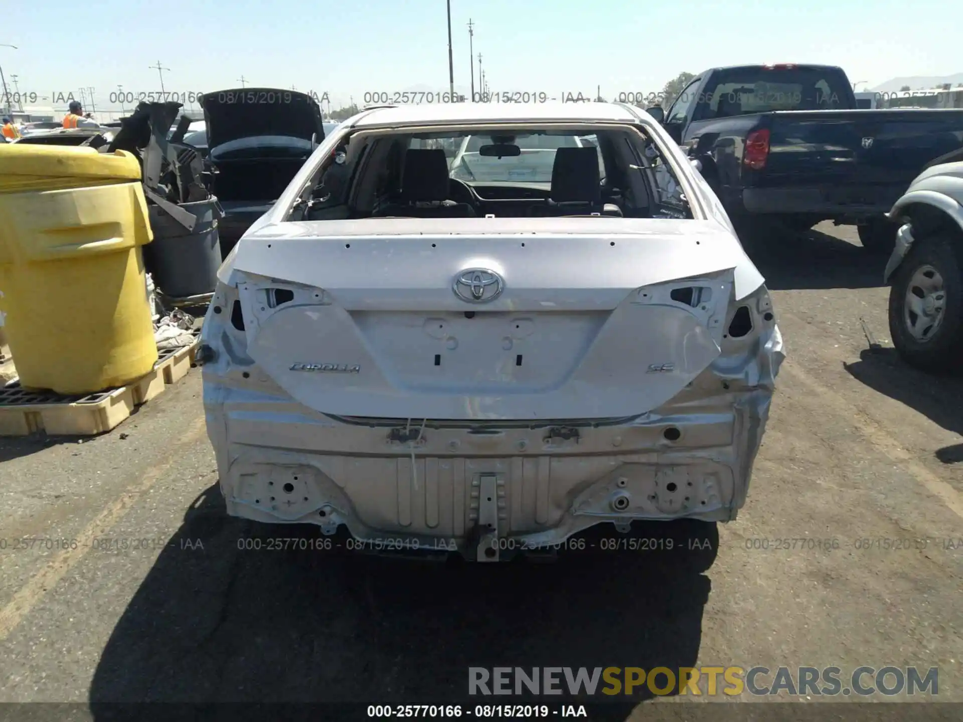 6 Photograph of a damaged car 5YFBURHE5KP893082 TOYOTA COROLLA 2019