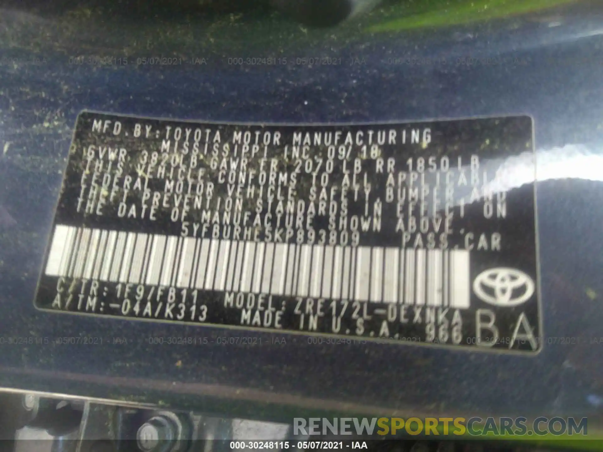 9 Photograph of a damaged car 5YFBURHE5KP893809 TOYOTA COROLLA 2019