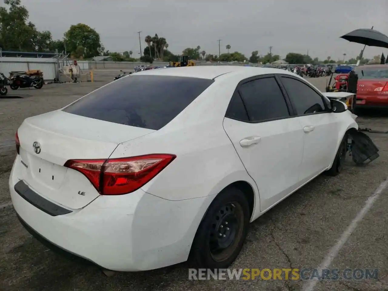 4 Photograph of a damaged car 5YFBURHE5KP894541 TOYOTA COROLLA 2019