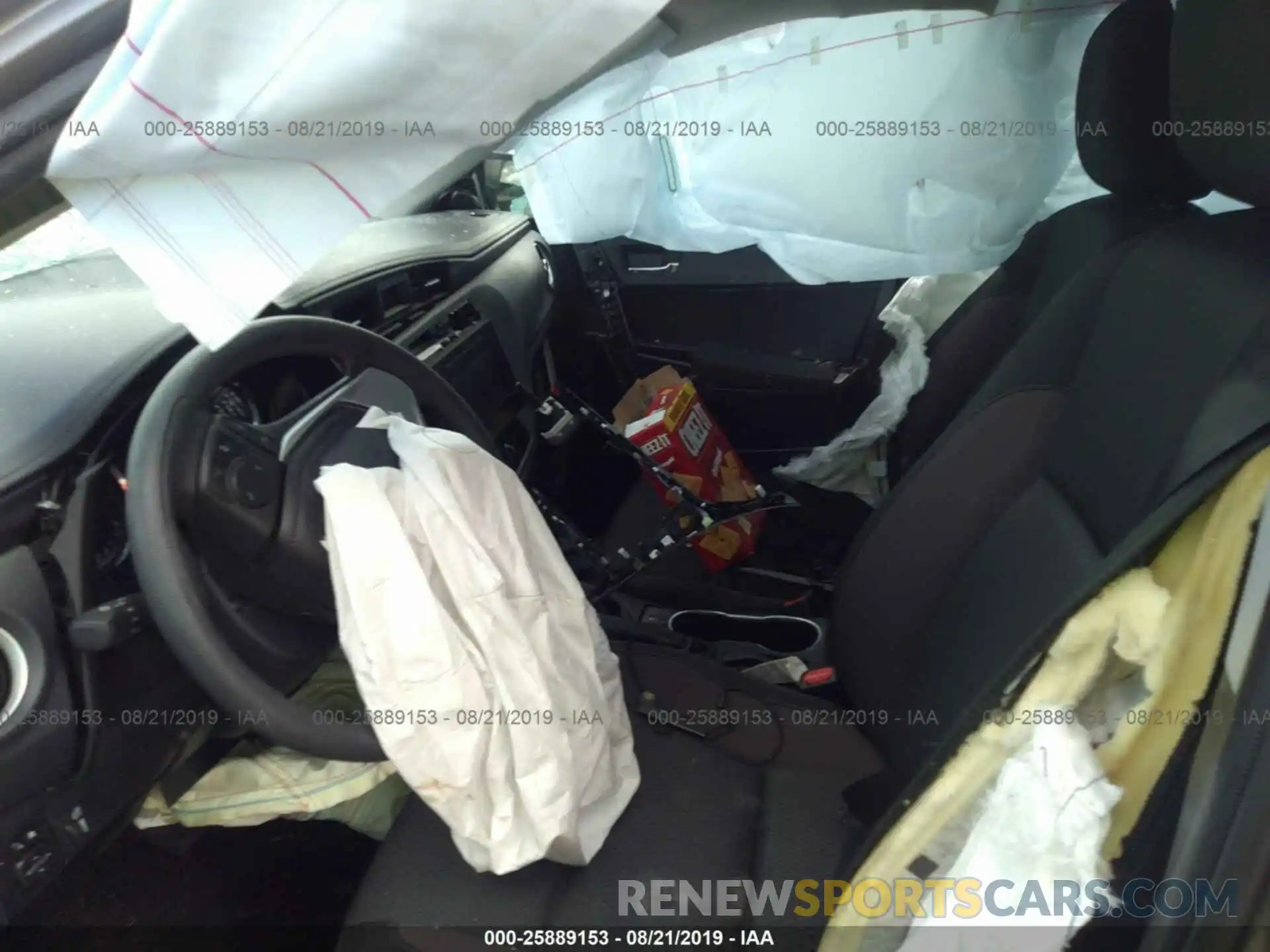 5 Photograph of a damaged car 5YFBURHE5KP895124 TOYOTA COROLLA 2019