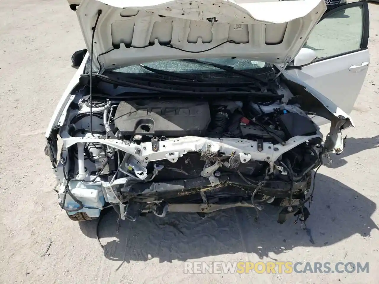 7 Photograph of a damaged car 5YFBURHE5KP895477 TOYOTA COROLLA 2019