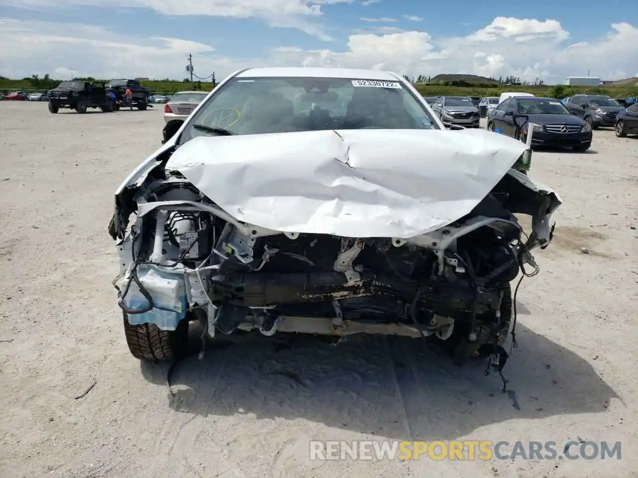 9 Photograph of a damaged car 5YFBURHE5KP895477 TOYOTA COROLLA 2019