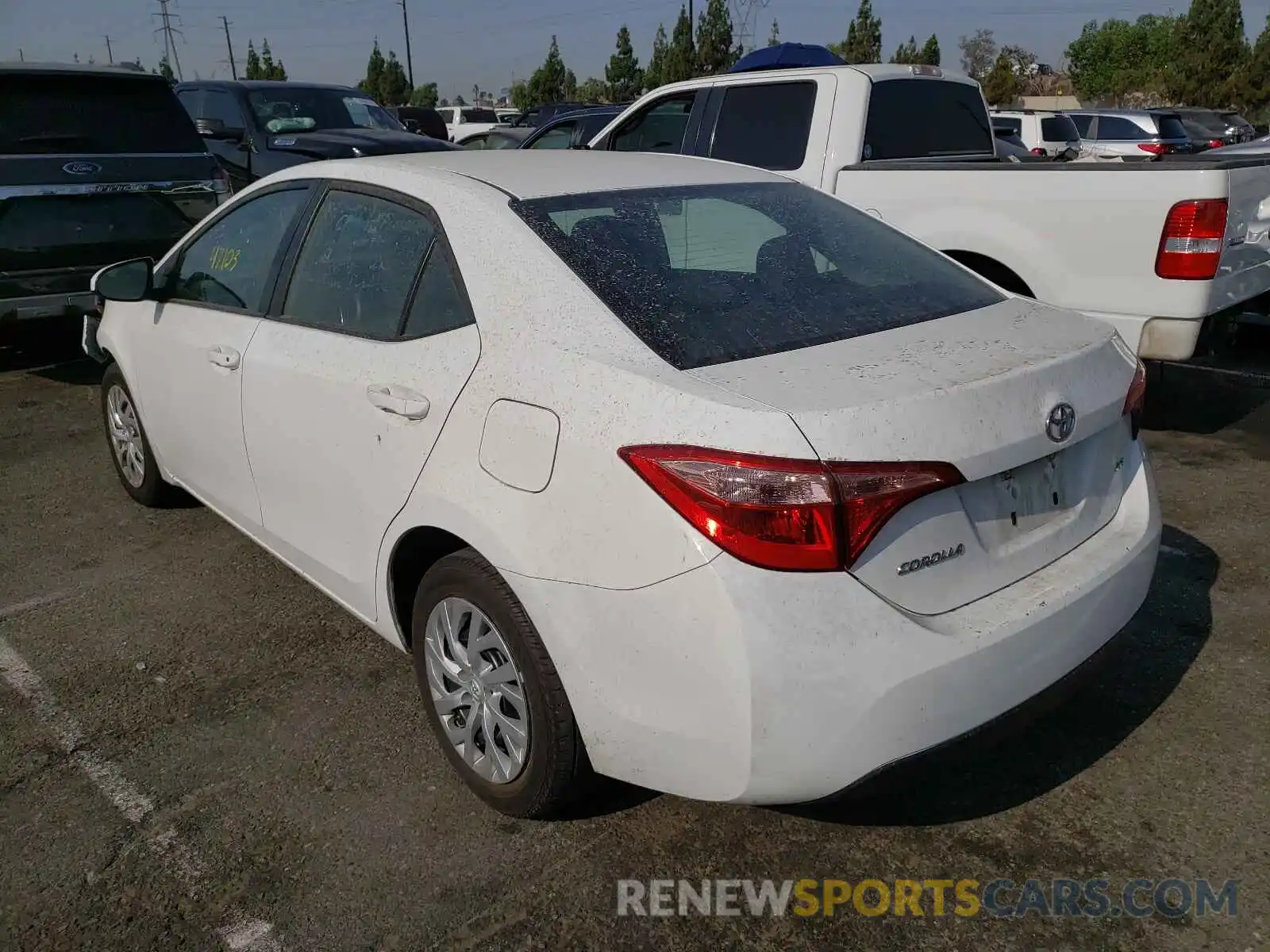 3 Photograph of a damaged car 5YFBURHE5KP897763 TOYOTA COROLLA 2019