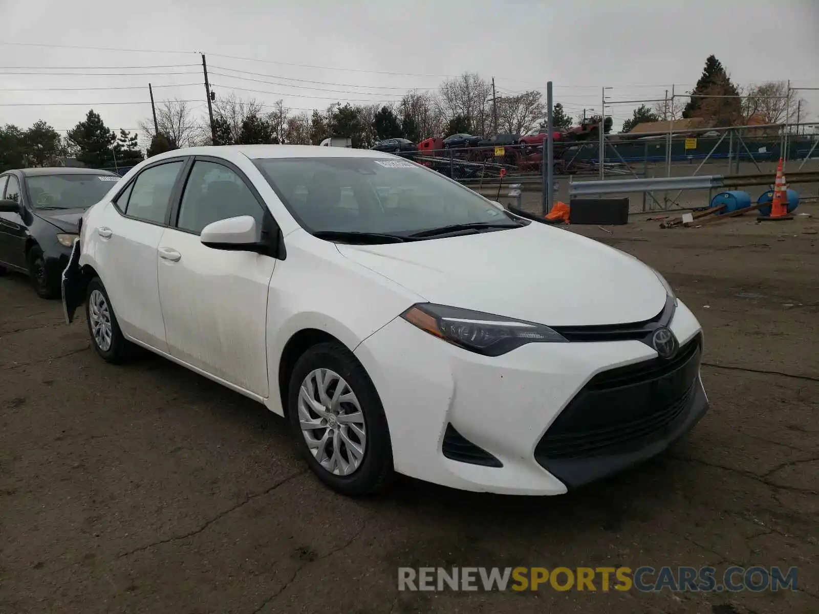 1 Photograph of a damaged car 5YFBURHE5KP898105 TOYOTA COROLLA 2019