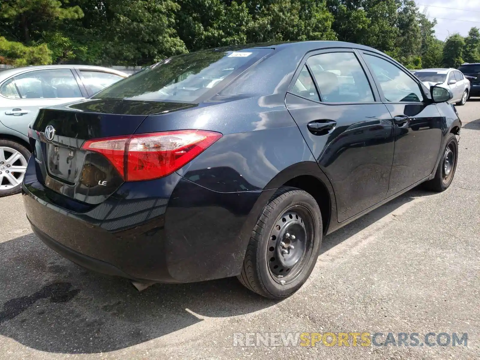 4 Photograph of a damaged car 5YFBURHE5KP898377 TOYOTA COROLLA 2019