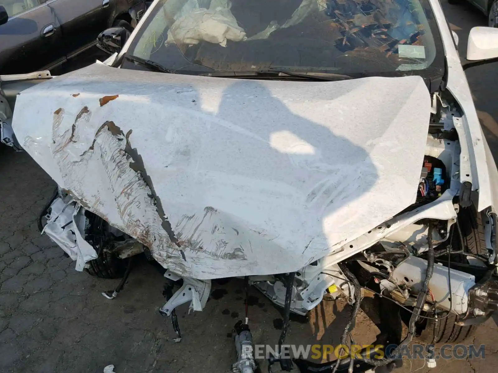 7 Photograph of a damaged car 5YFBURHE5KP898797 TOYOTA COROLLA 2019