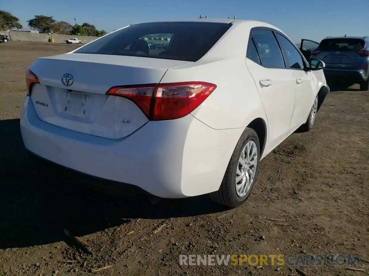 4 Photograph of a damaged car 5YFBURHE5KP898850 TOYOTA COROLLA 2019