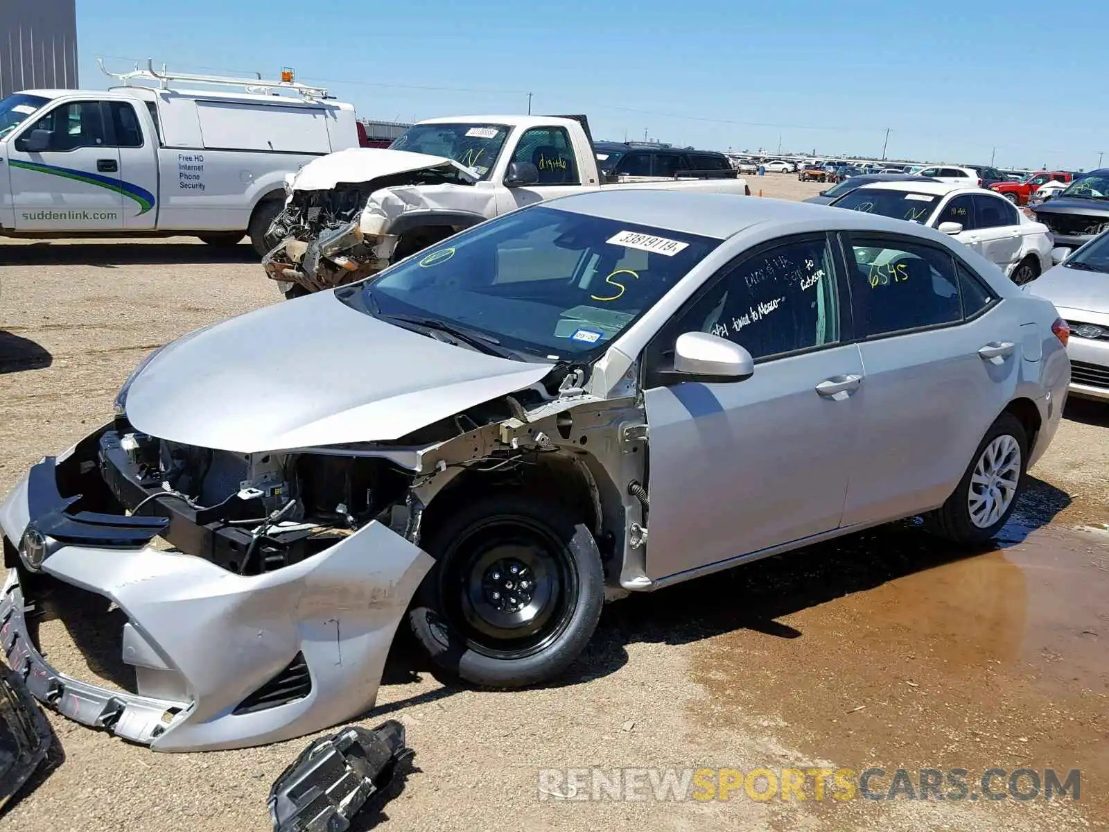 2 Photograph of a damaged car 5YFBURHE5KP900046 TOYOTA COROLLA 2019