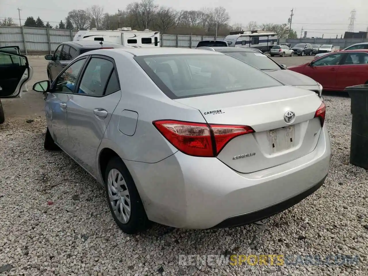 3 Photograph of a damaged car 5YFBURHE5KP900676 TOYOTA COROLLA 2019