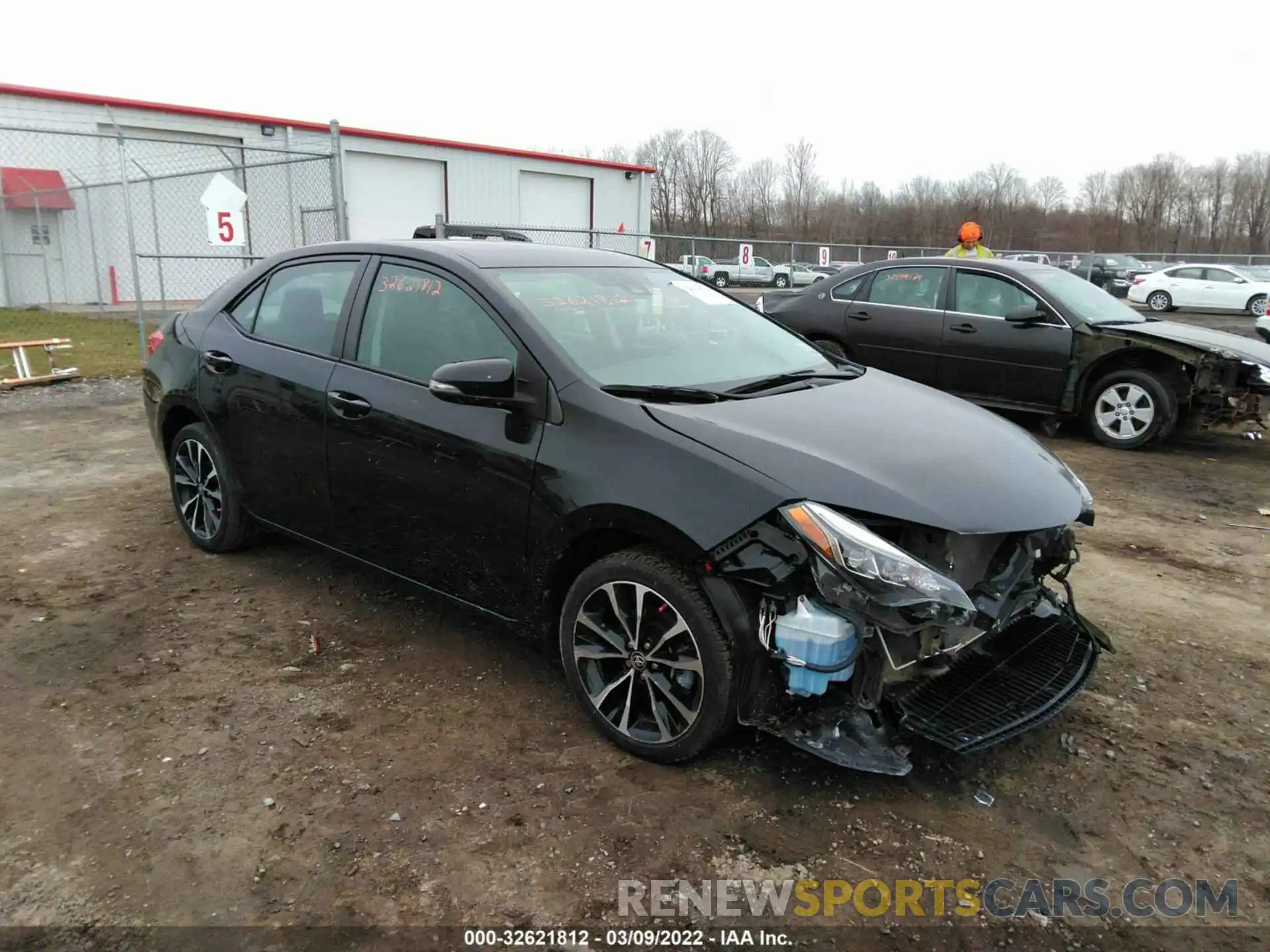 1 Photograph of a damaged car 5YFBURHE5KP900726 TOYOTA COROLLA 2019