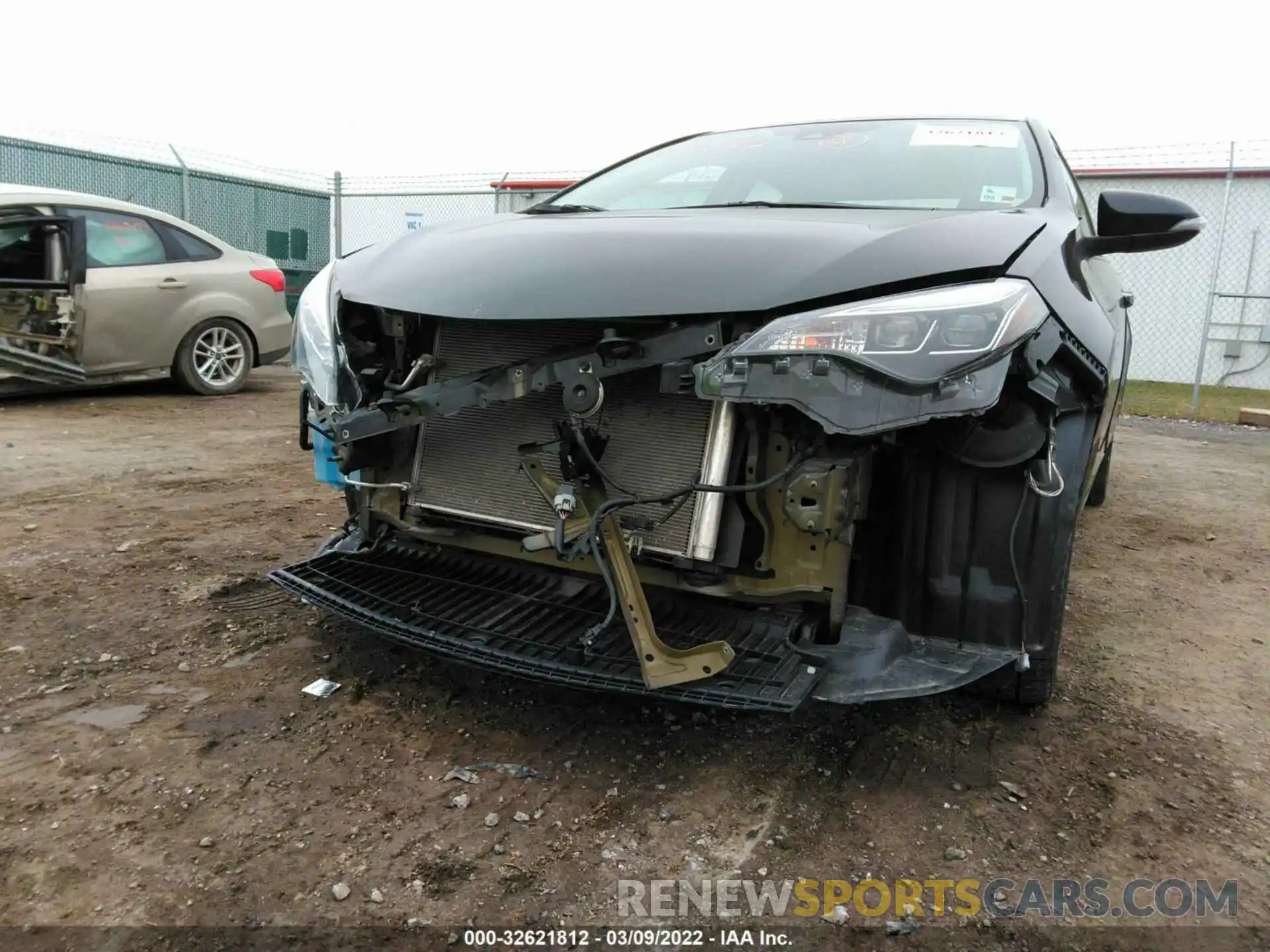 6 Photograph of a damaged car 5YFBURHE5KP900726 TOYOTA COROLLA 2019