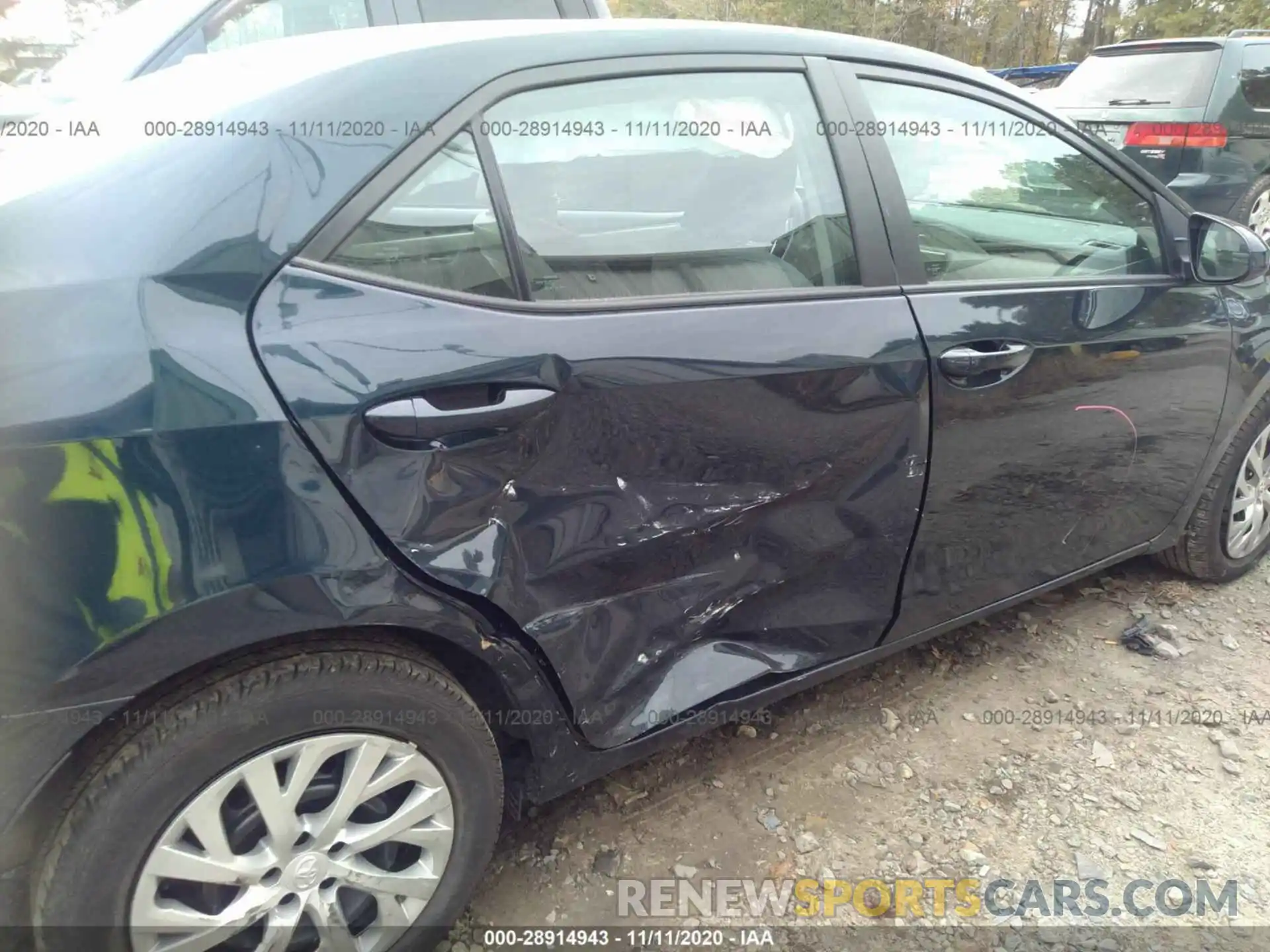 6 Photograph of a damaged car 5YFBURHE5KP900757 TOYOTA COROLLA 2019