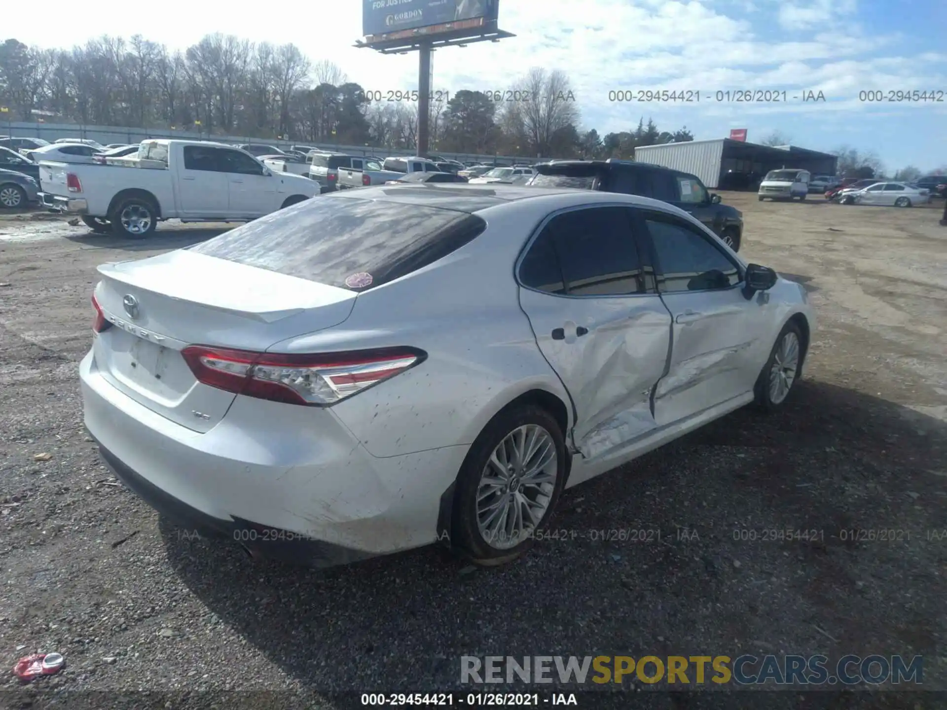 4 Photograph of a damaged car 5YFBURHE5KP900905 TOYOTA COROLLA 2019