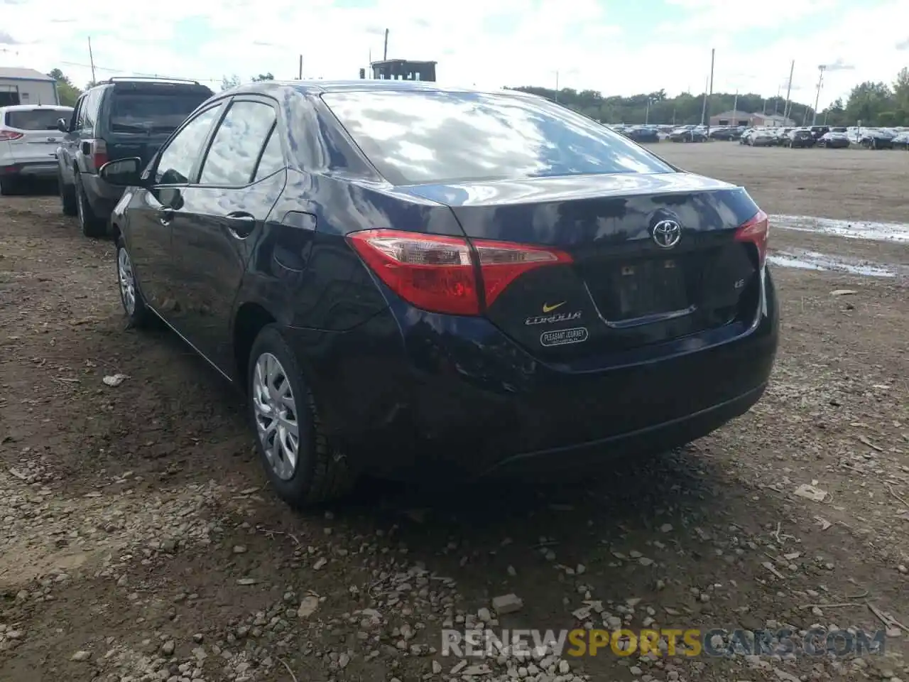 3 Photograph of a damaged car 5YFBURHE5KP902461 TOYOTA COROLLA 2019