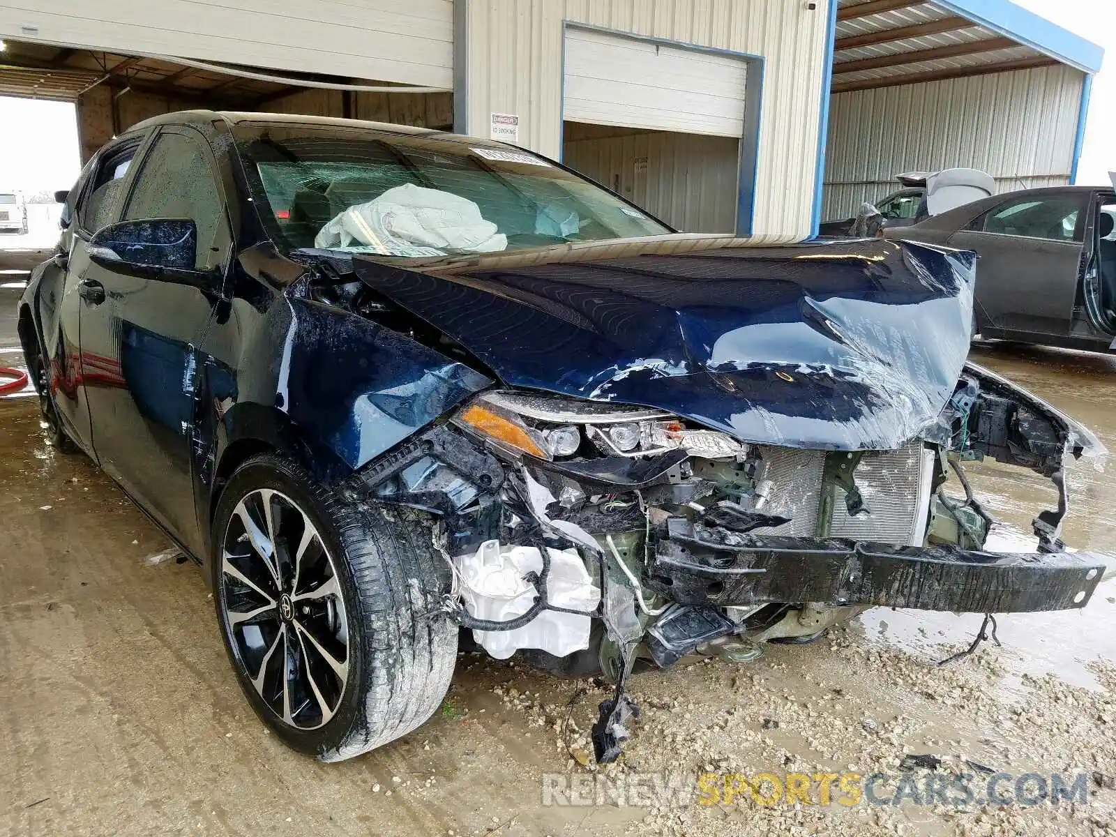 1 Photograph of a damaged car 5YFBURHE5KP902508 TOYOTA COROLLA 2019