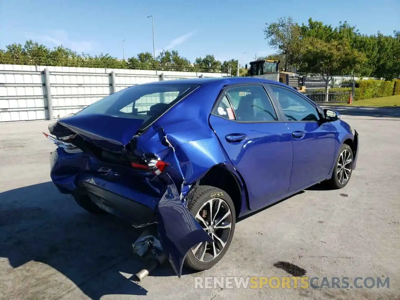 4 Photograph of a damaged car 5YFBURHE5KP902640 TOYOTA COROLLA 2019