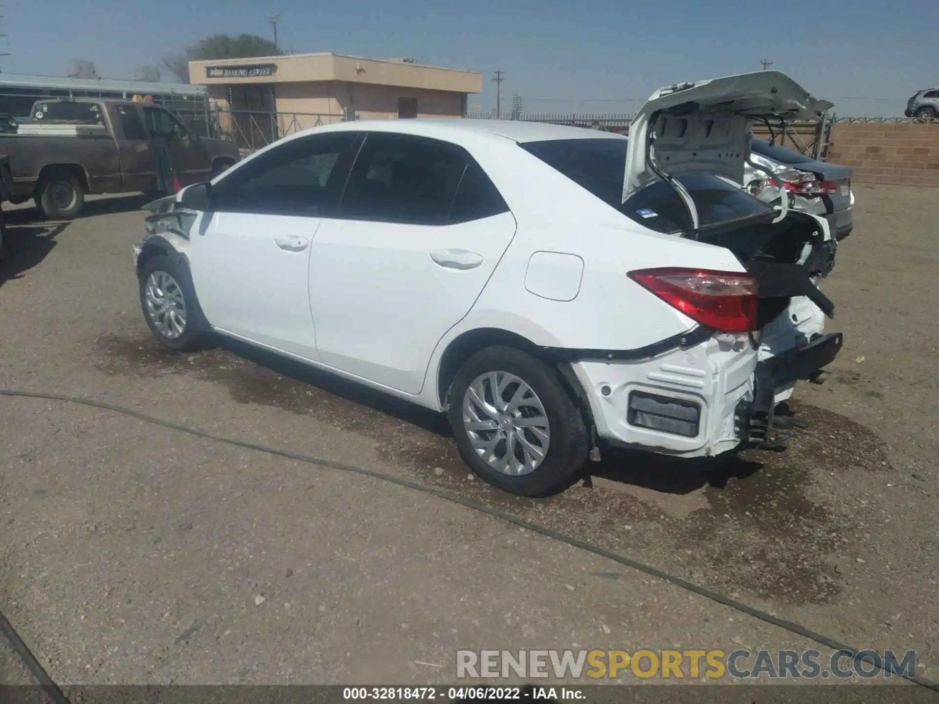 3 Photograph of a damaged car 5YFBURHE5KP903559 TOYOTA COROLLA 2019