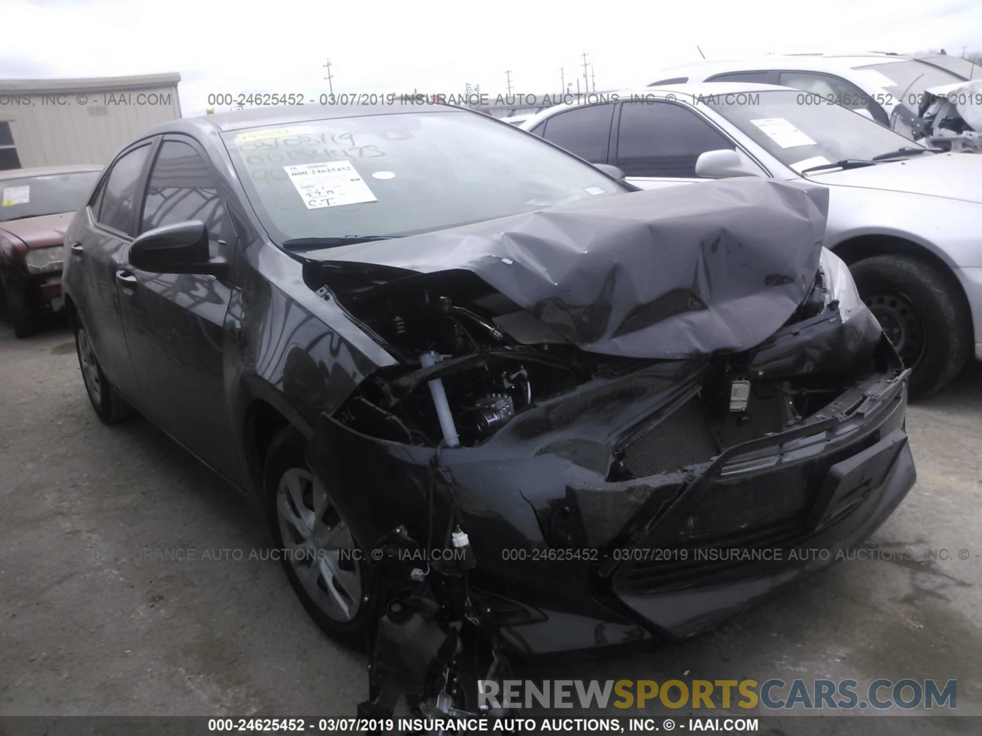 1 Photograph of a damaged car 5YFBURHE5KP903819 TOYOTA COROLLA 2019