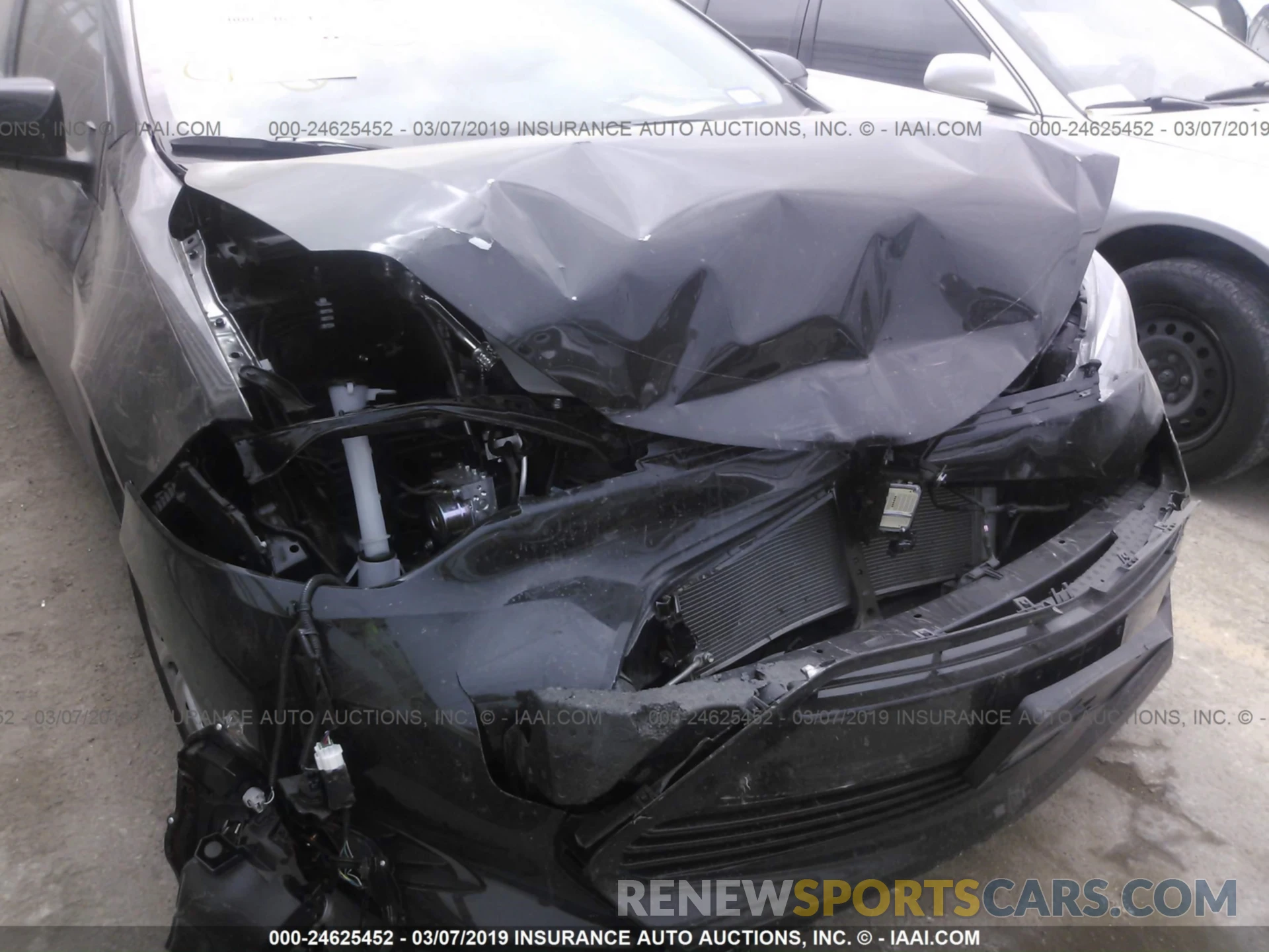 6 Photograph of a damaged car 5YFBURHE5KP903819 TOYOTA COROLLA 2019