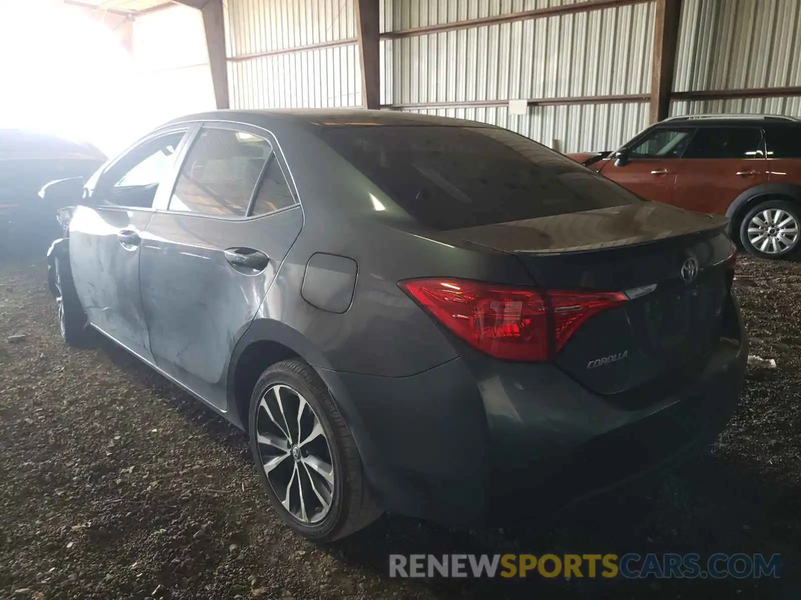 3 Photograph of a damaged car 5YFBURHE5KP903898 TOYOTA COROLLA 2019